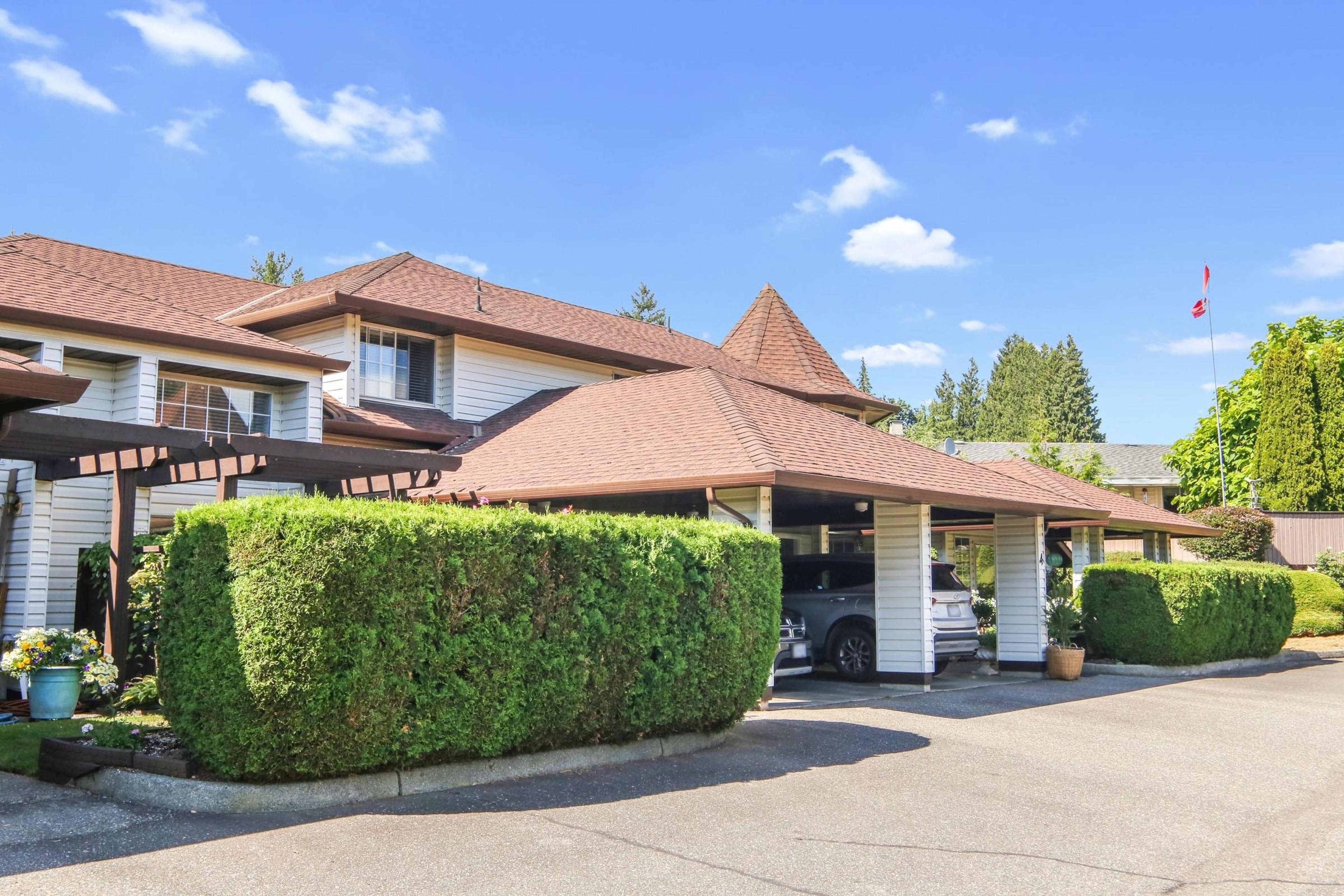 34942 Mt Blanchard Drive, Abbotsford - Exteriors - Full Complex View - Photo 1