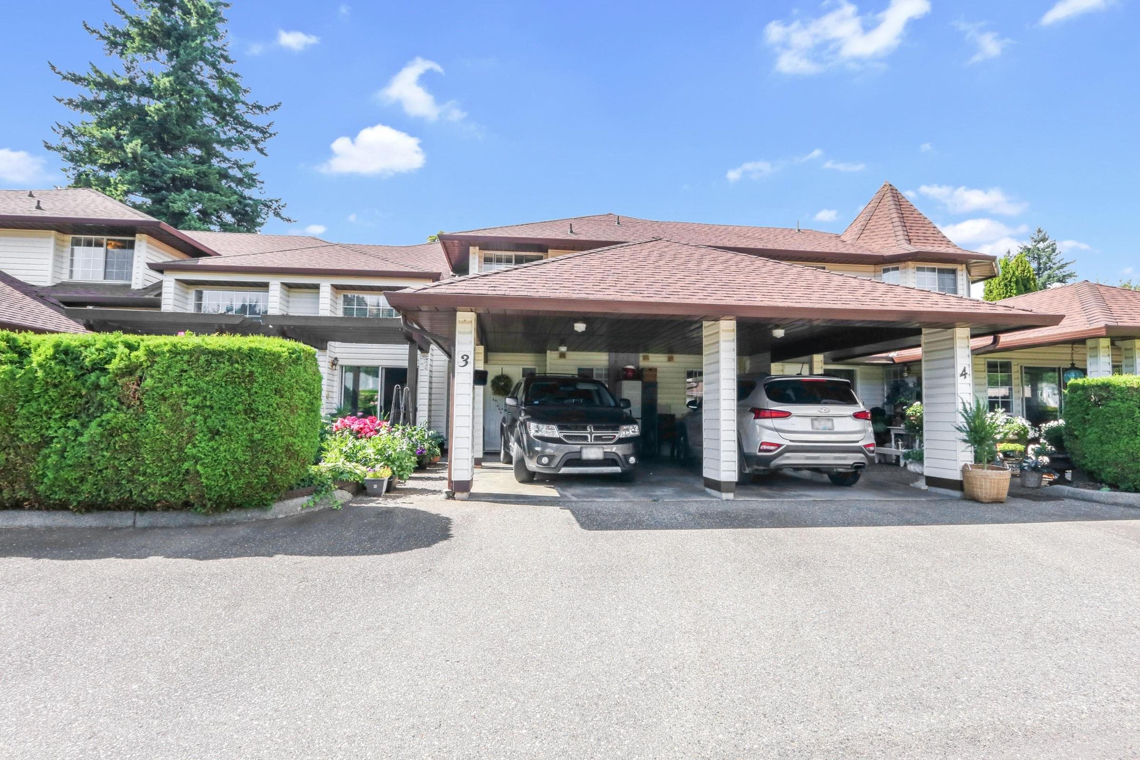 34942 Mt Blanchard Drive, Abbotsford - Exteriors - Full Complex View - Photo 2