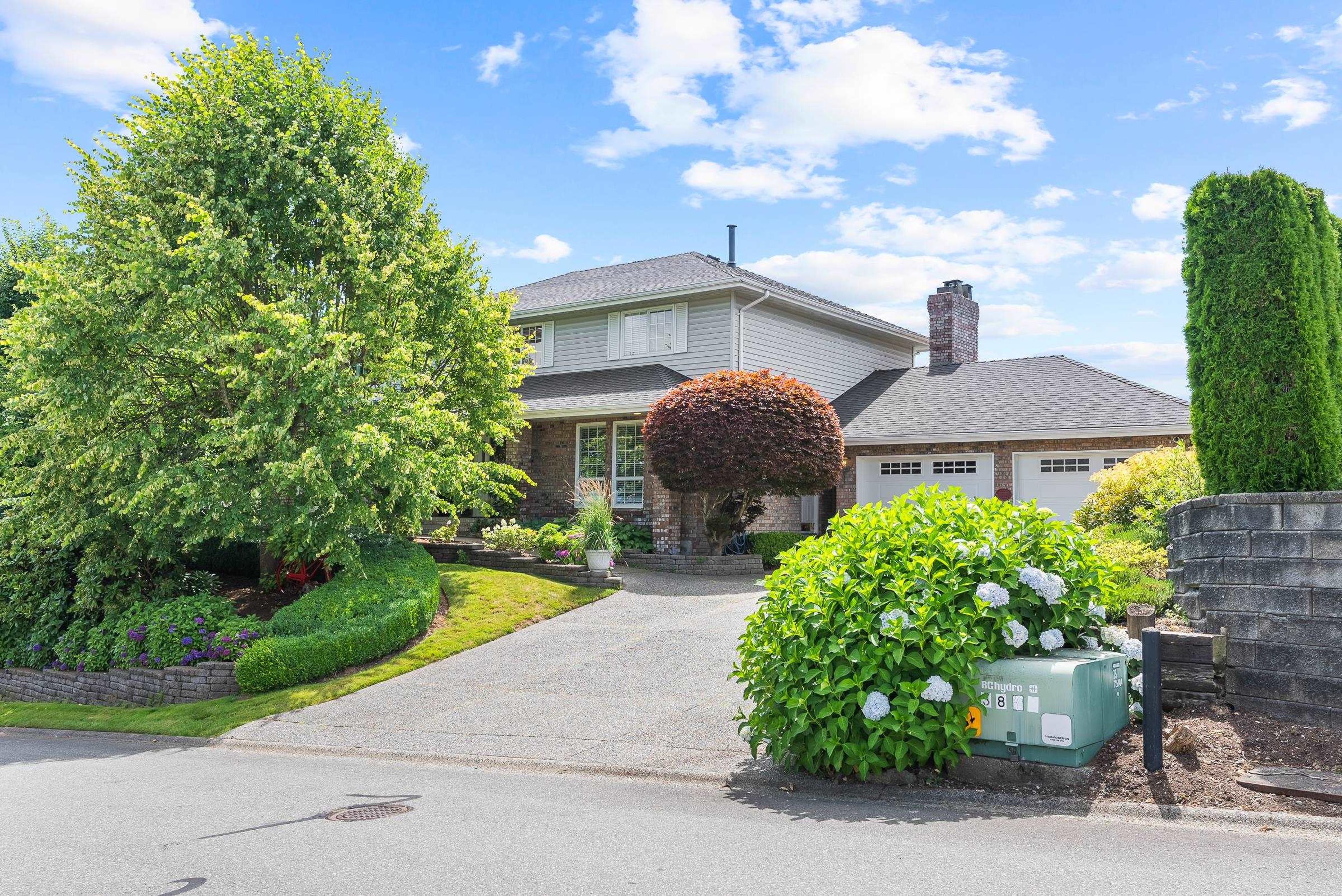 3755 Clearbrook Road, Abbotsford - Exteriors - Photo 4
