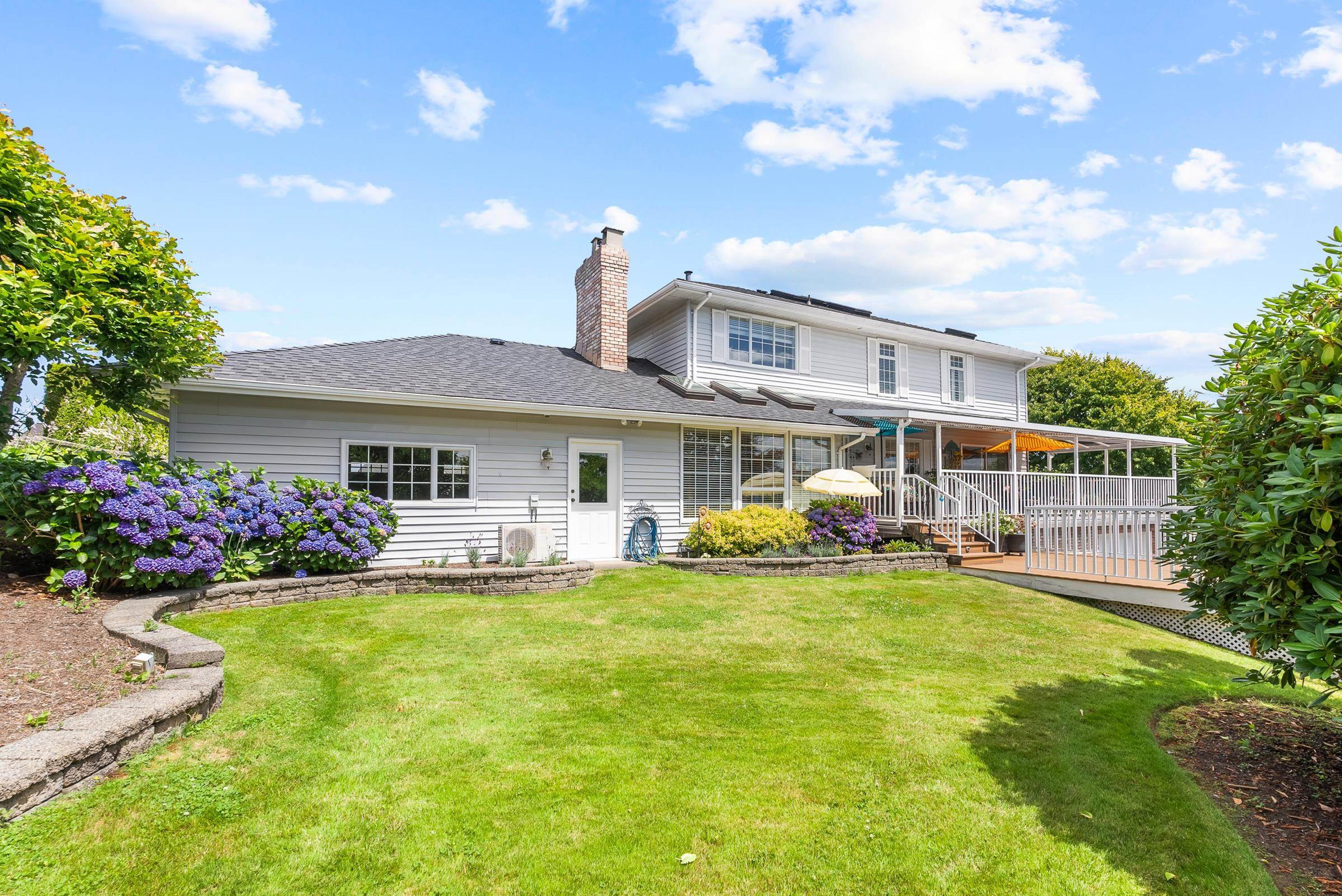 3755 Clearbrook Road, Abbotsford - Exteriors - Photo 6