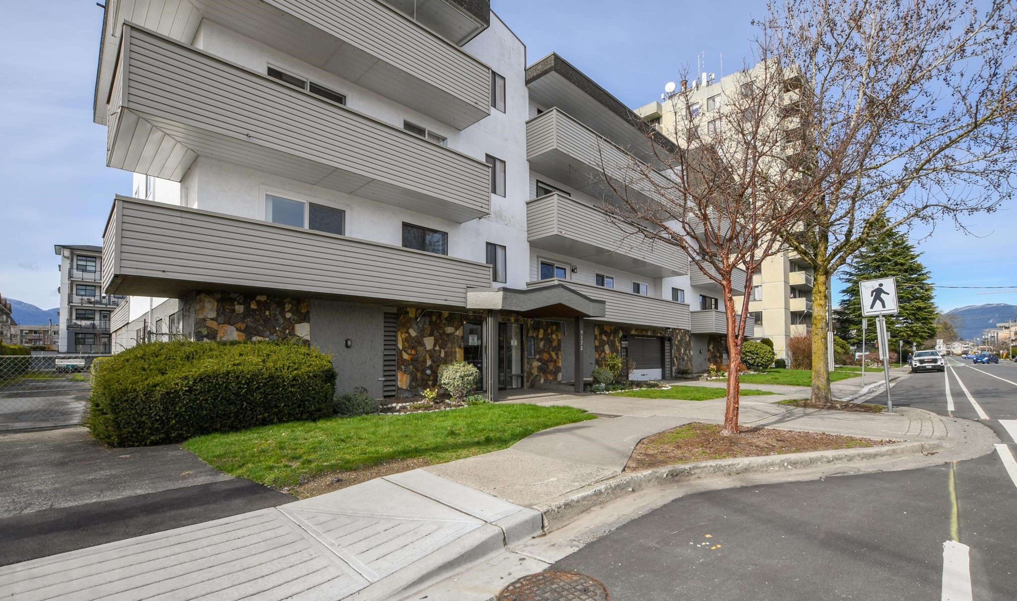 9175 Mary Street, Chilliwack - Exteriors - Photo 5