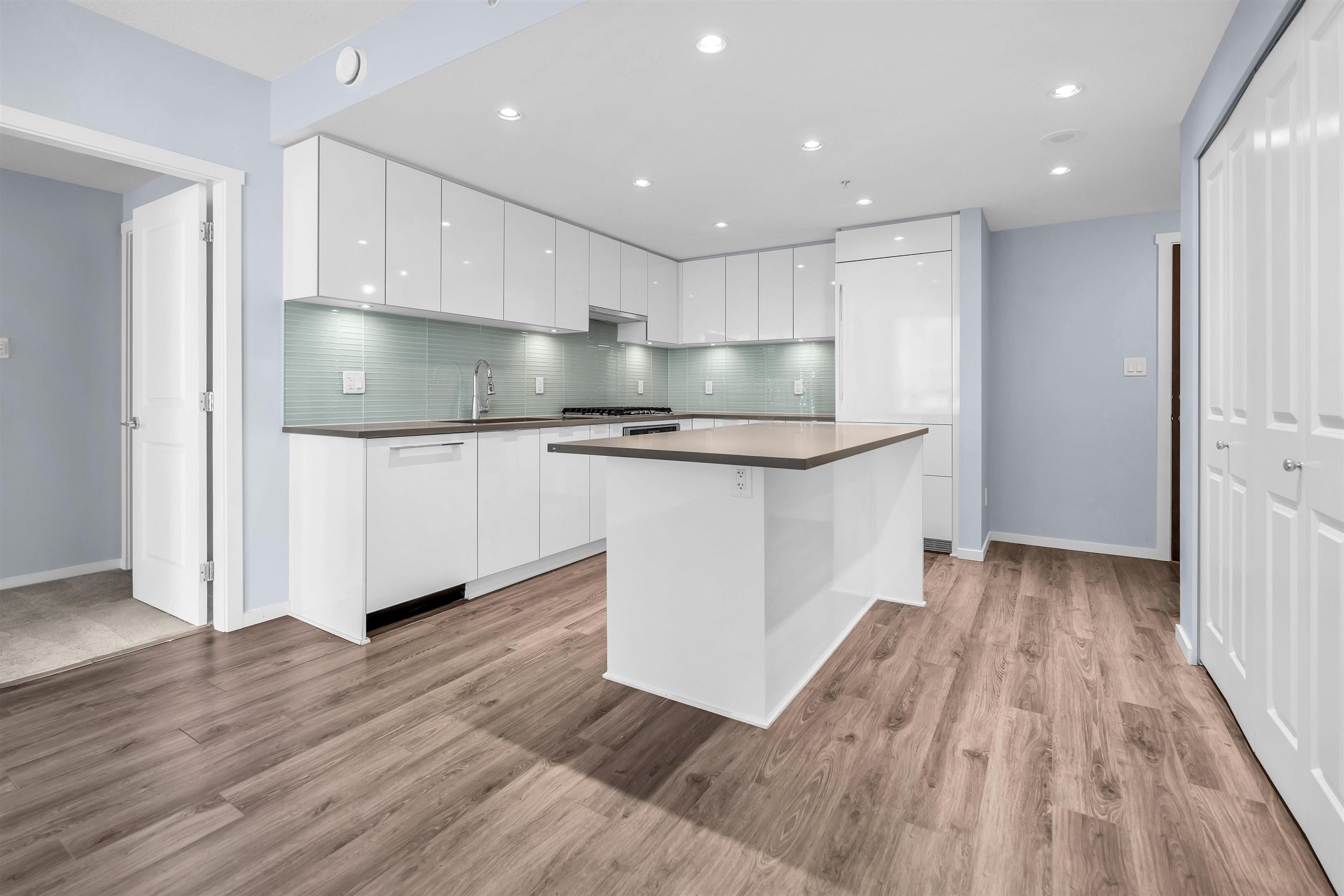 6638 Dunblane Avenue, Burnaby - Exteriors - Photo 1