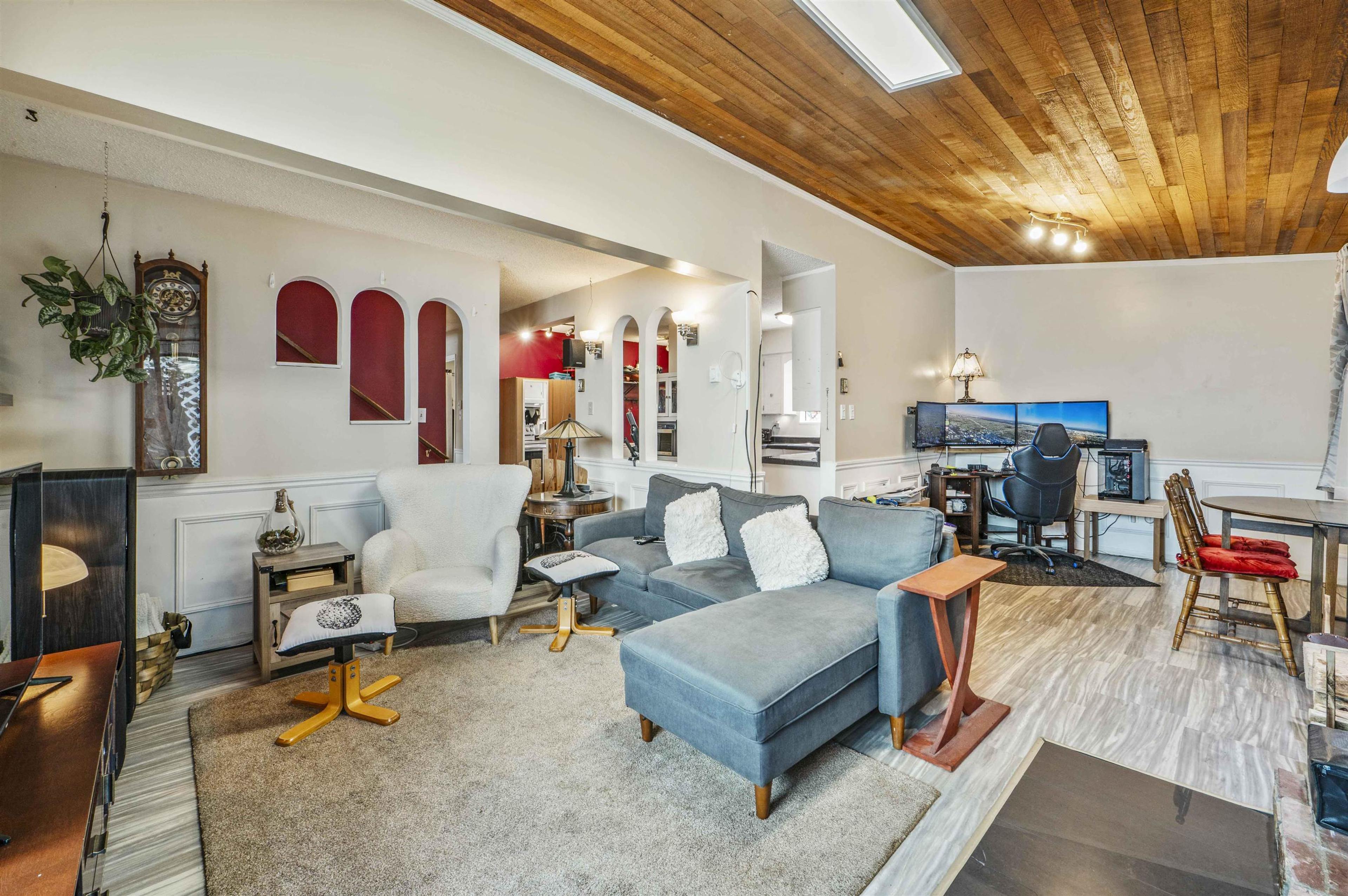 7385 129 STREET - Image 4