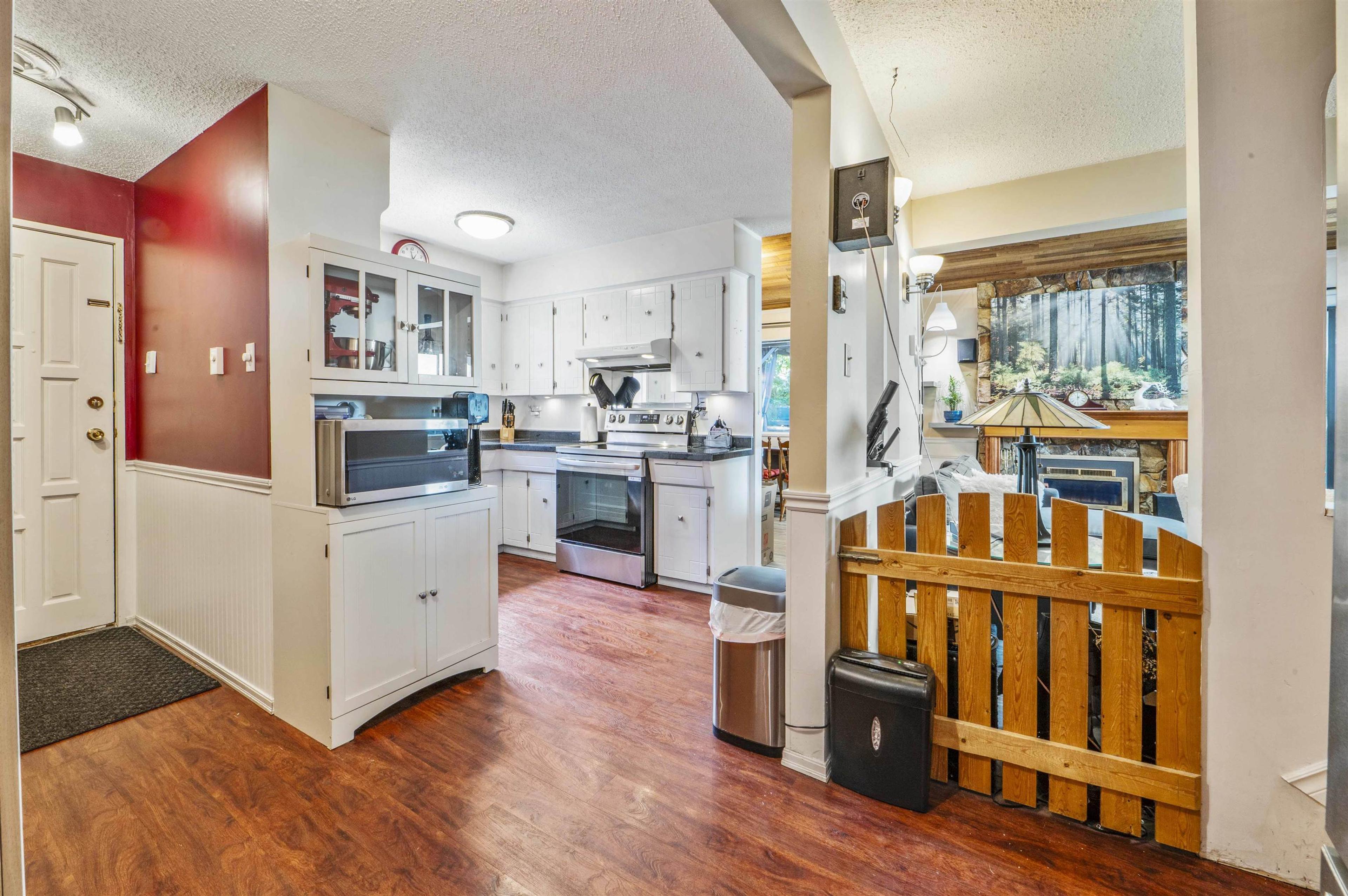7385 129 STREET - Image 8