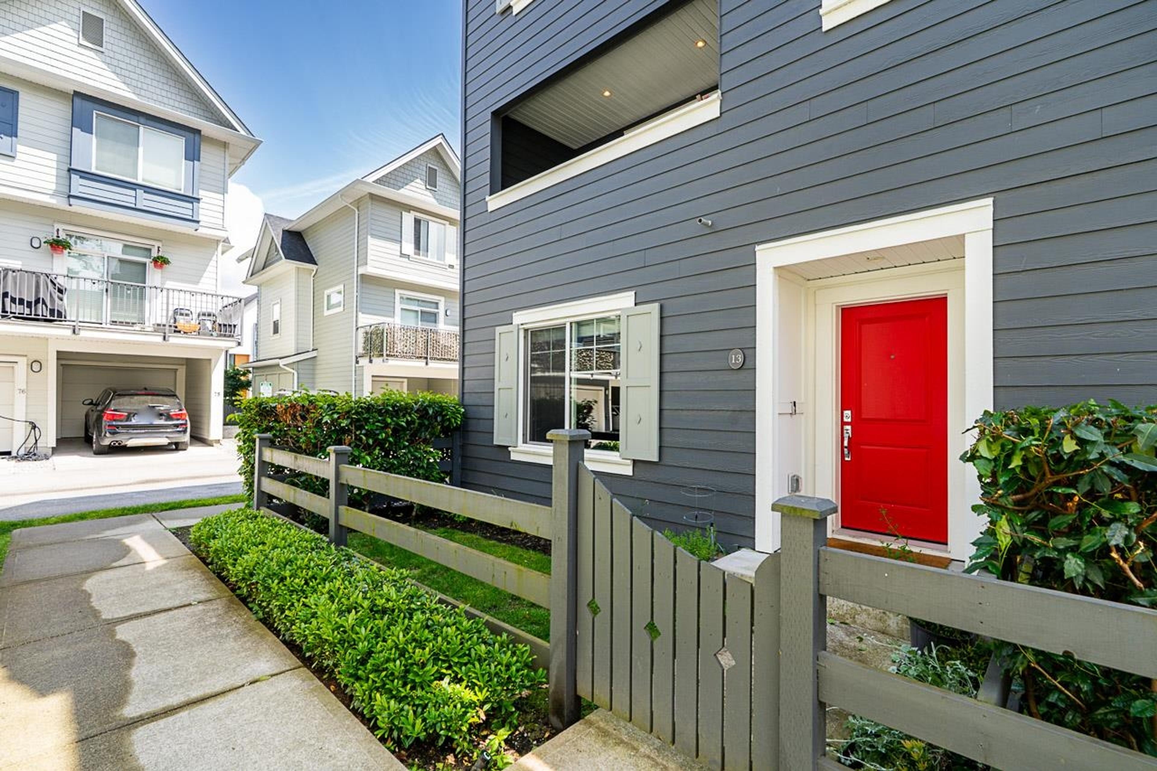 16678 25 Avenue, Surrey - Exteriors - Photo 9