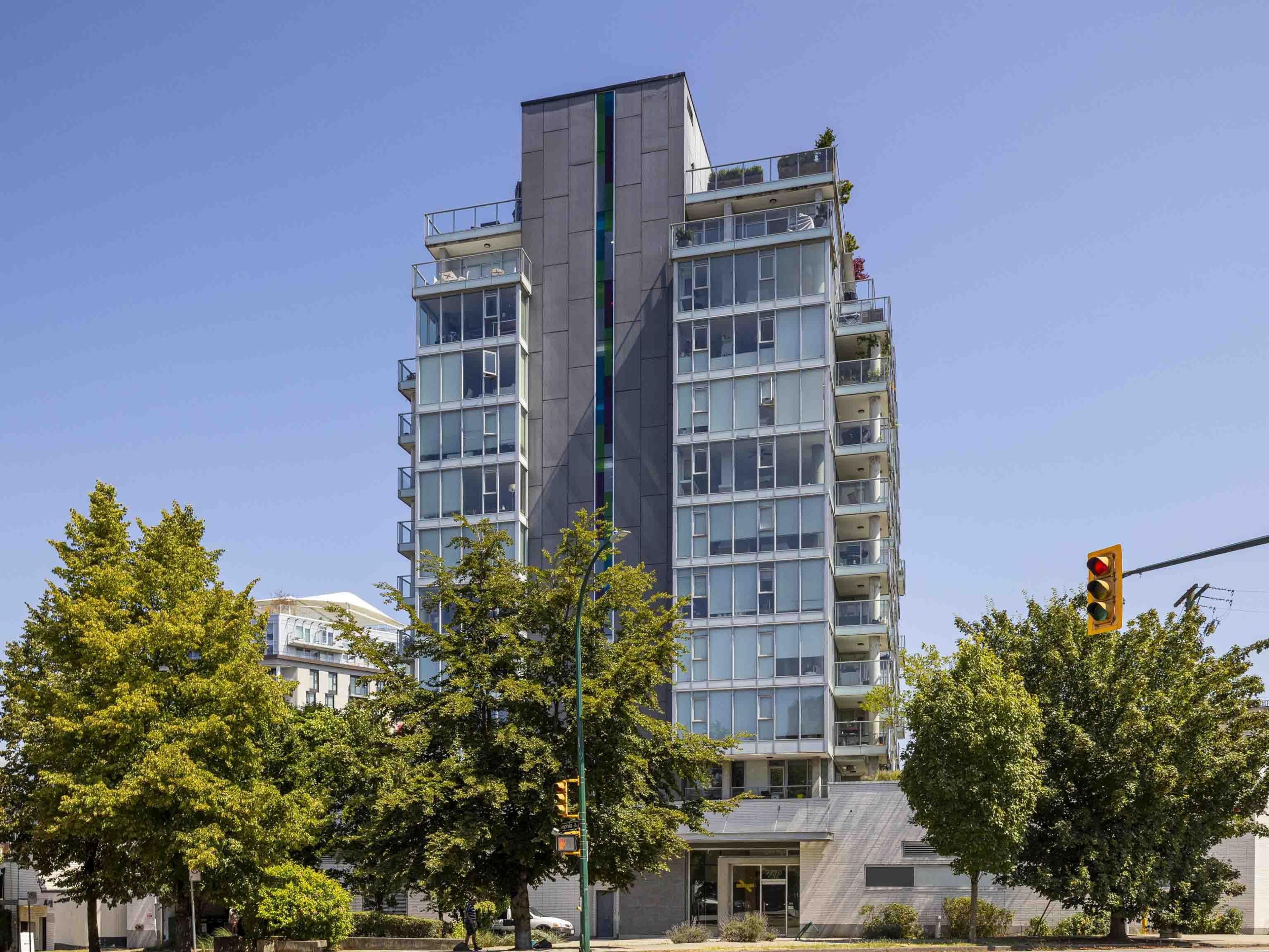 2770 Sophia Street, Vancouver - Exteriors - Photo 2