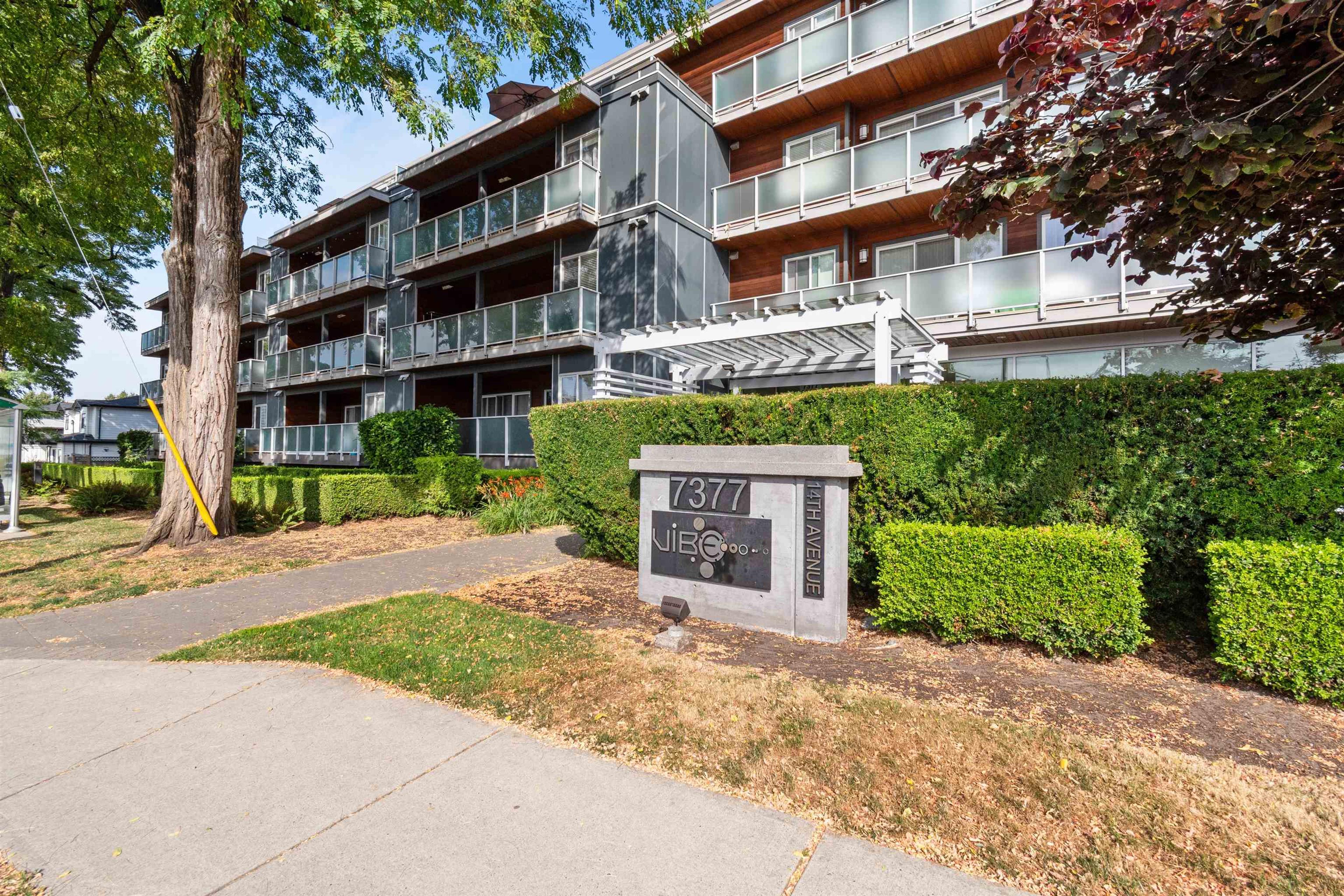 7377 14th Avenue, Burnaby - Exteriors - Photo 1