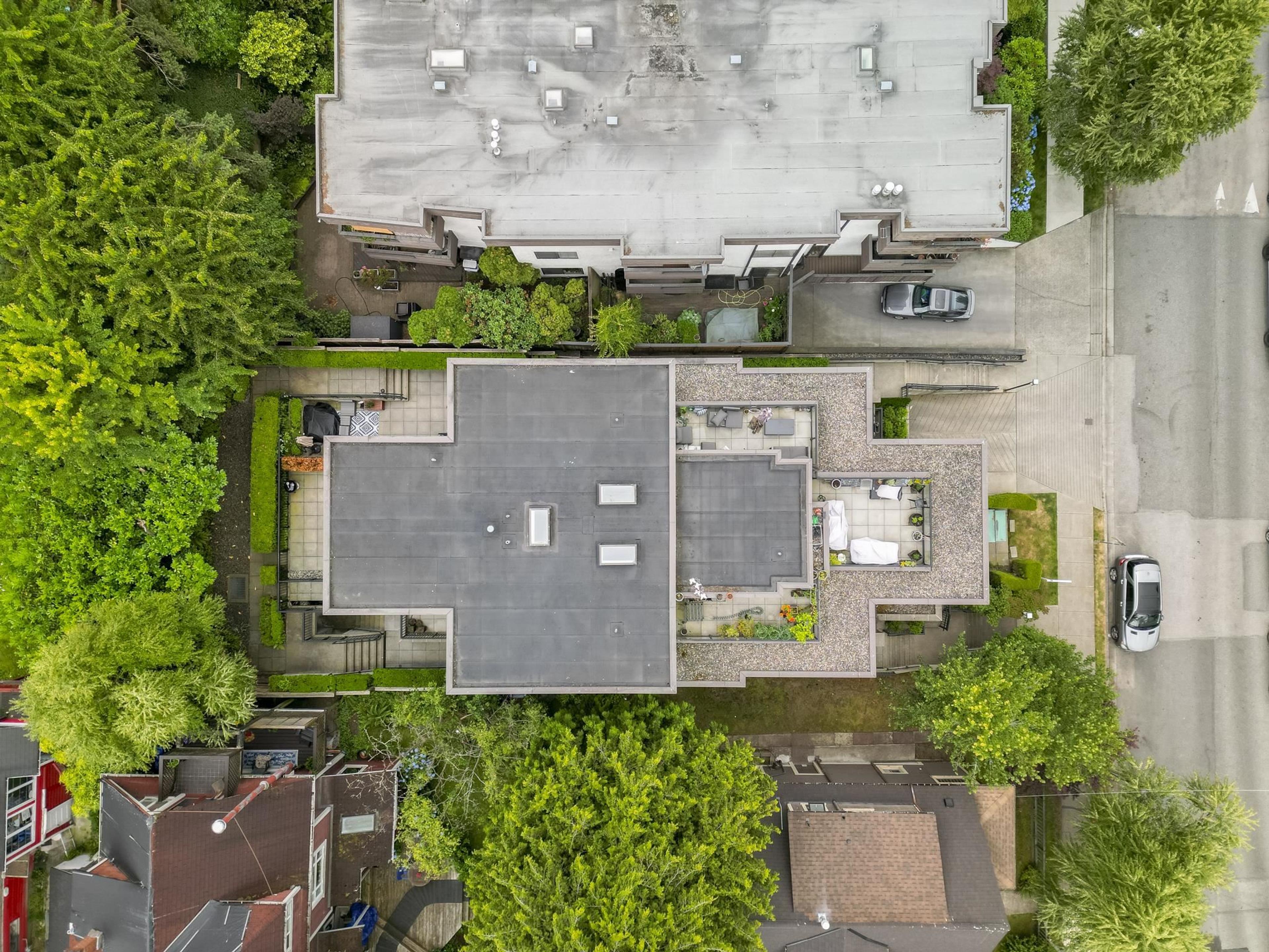 460 E 5th Avenue, Vancouver - Exteriors - Drone/Aerial View - Photo 6