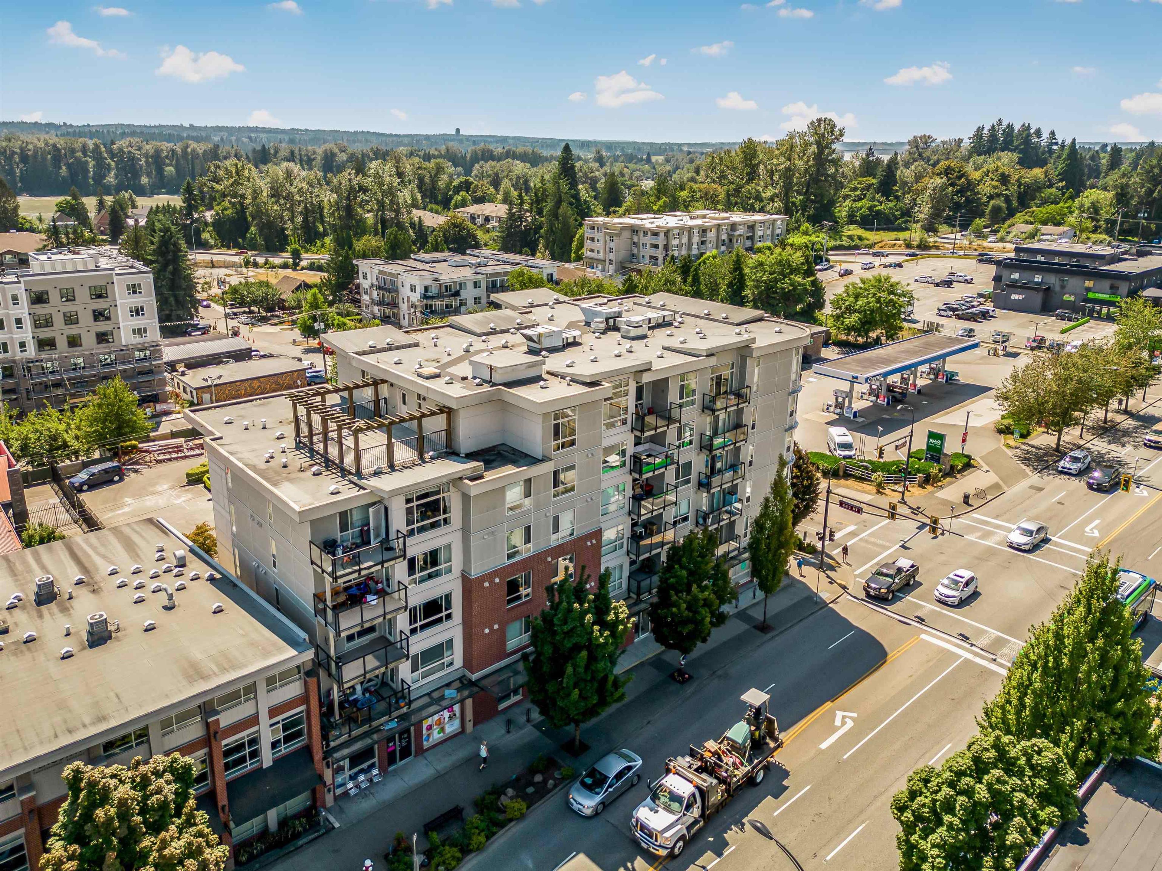 22318 Lougheed Highway, Maple Ridge - Exteriors - Drone/Aerial View - Photo 7