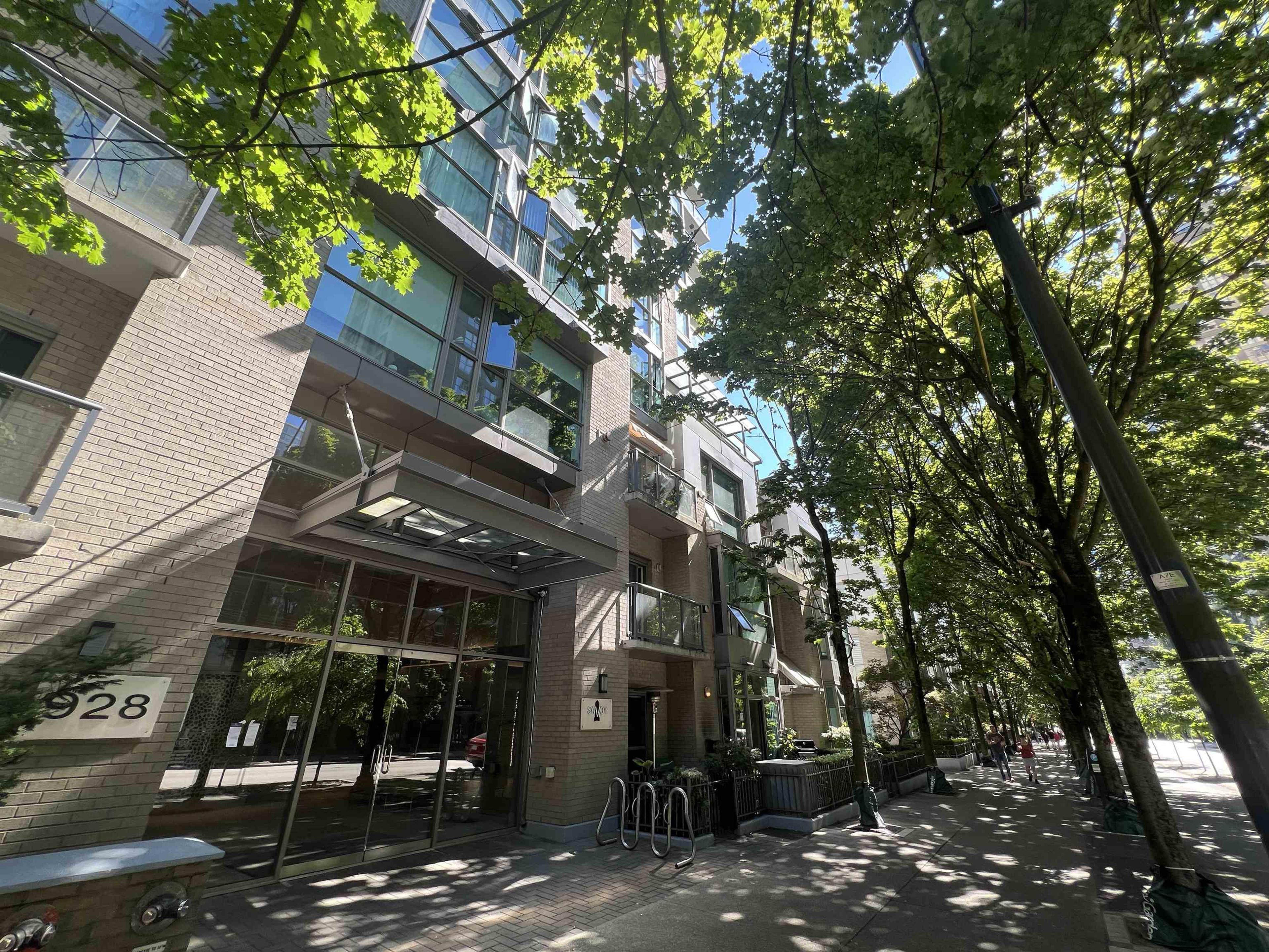 928 Richards Street, Vancouver - Exteriors - Photo 5