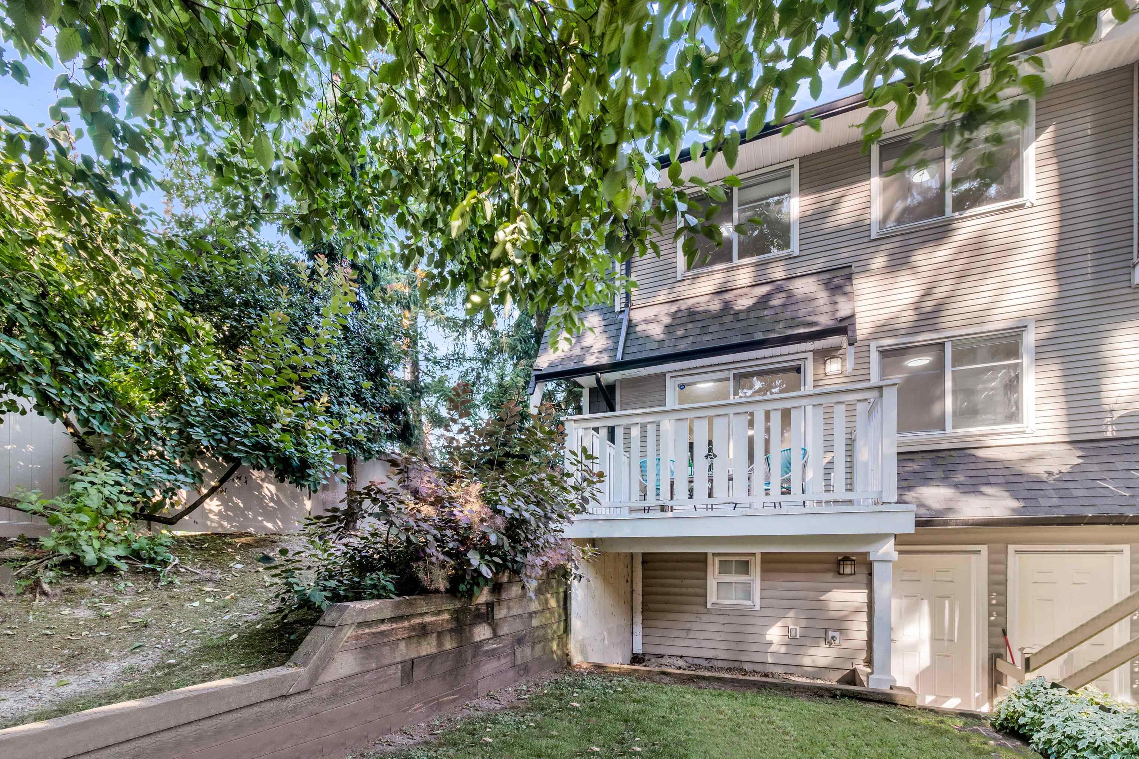 15871 85 Avenue, Surrey - Exteriors - Photo 1