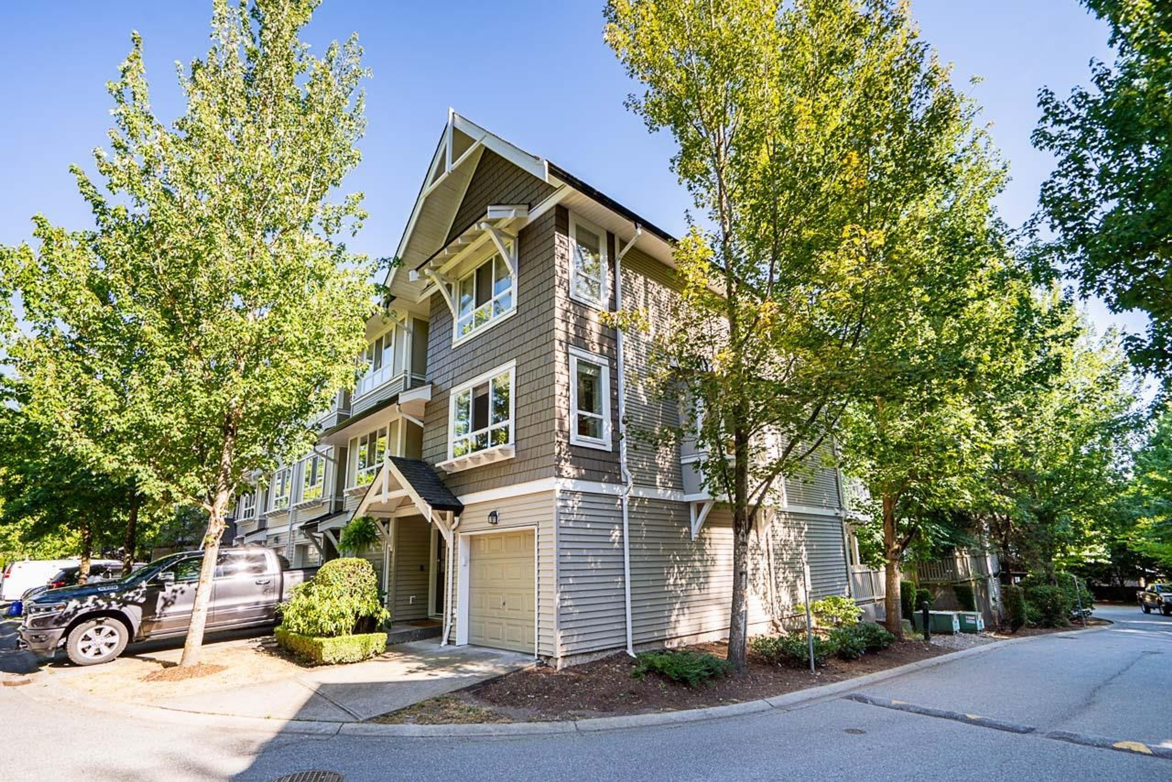 6747 203 Street, Langley - Exteriors - Full Complex View - Photo 2