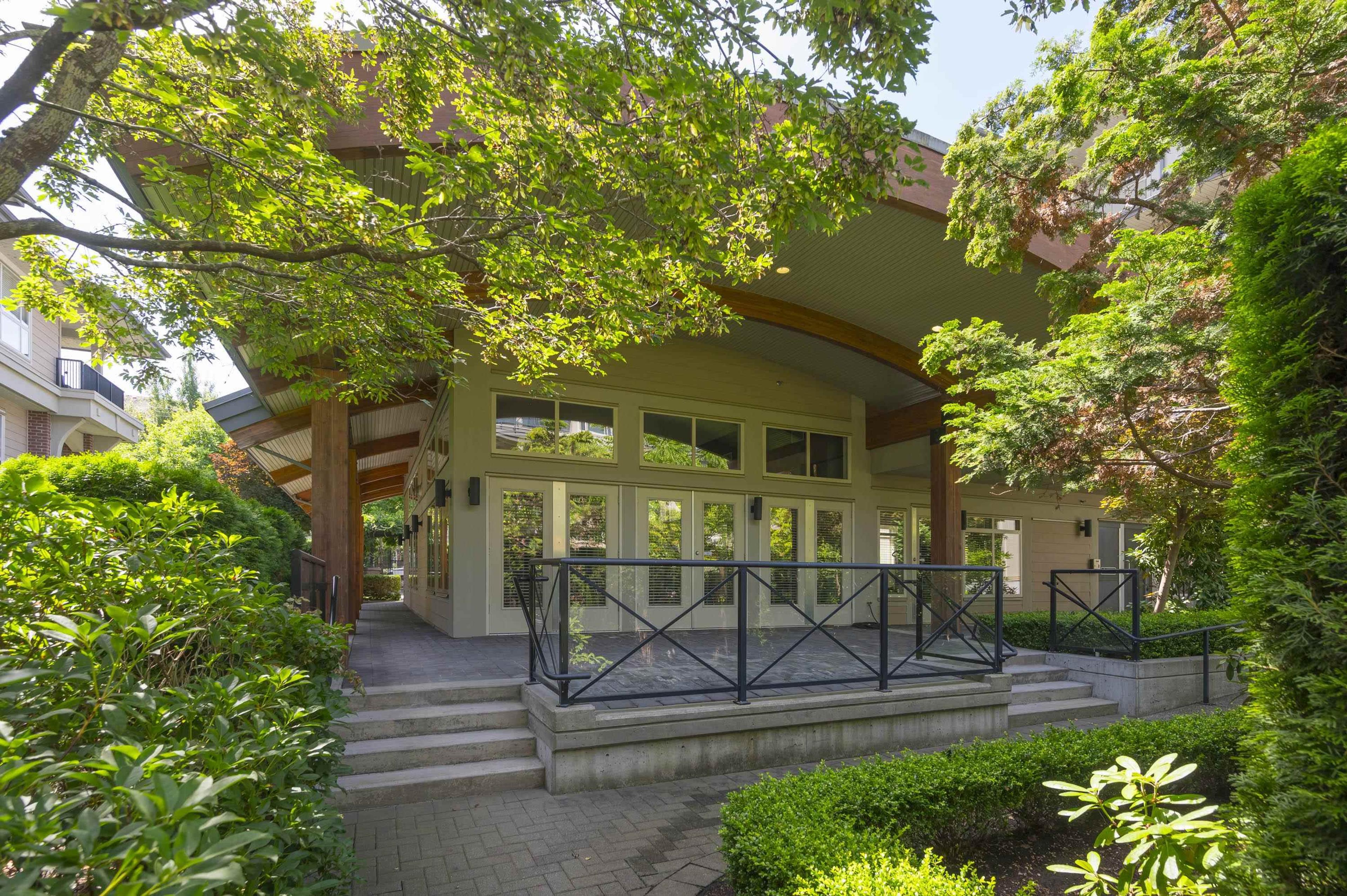 1787 154 Street, Surrey - Exteriors - Photo 4