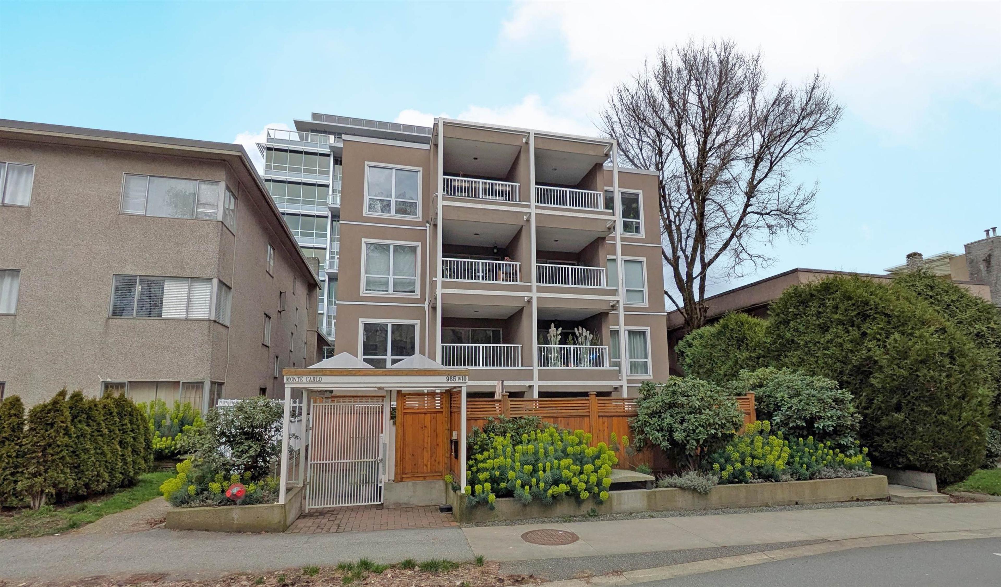 985 W 10th Avenue, Vancouver - Exteriors - Photo 2