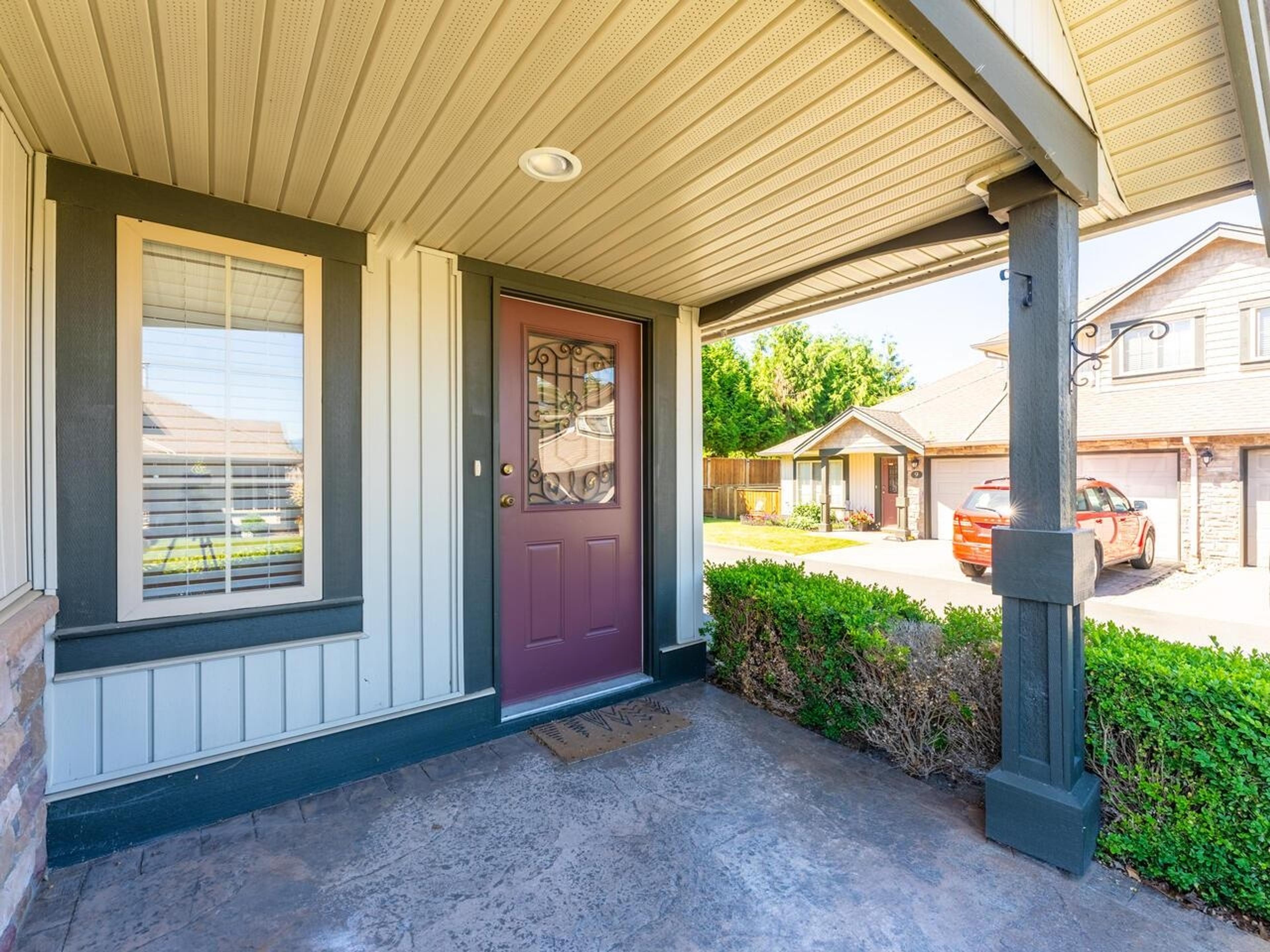 6449 Blackwood Lane, Chilliwack - Exteriors - Photo 4