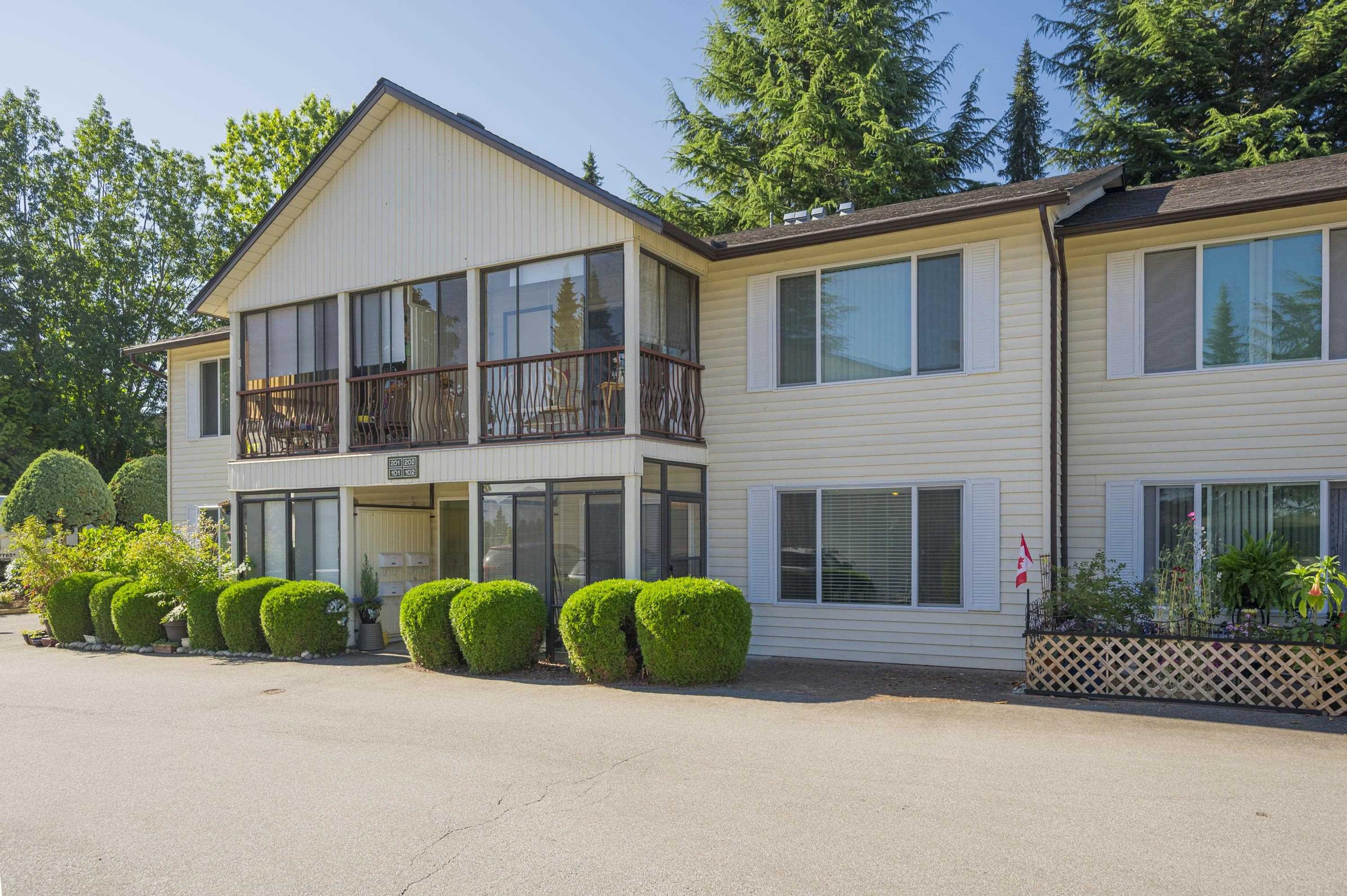 2853 W Bourquin Crescent, Abbotsford - Exteriors - Full Complex View - Photo 2