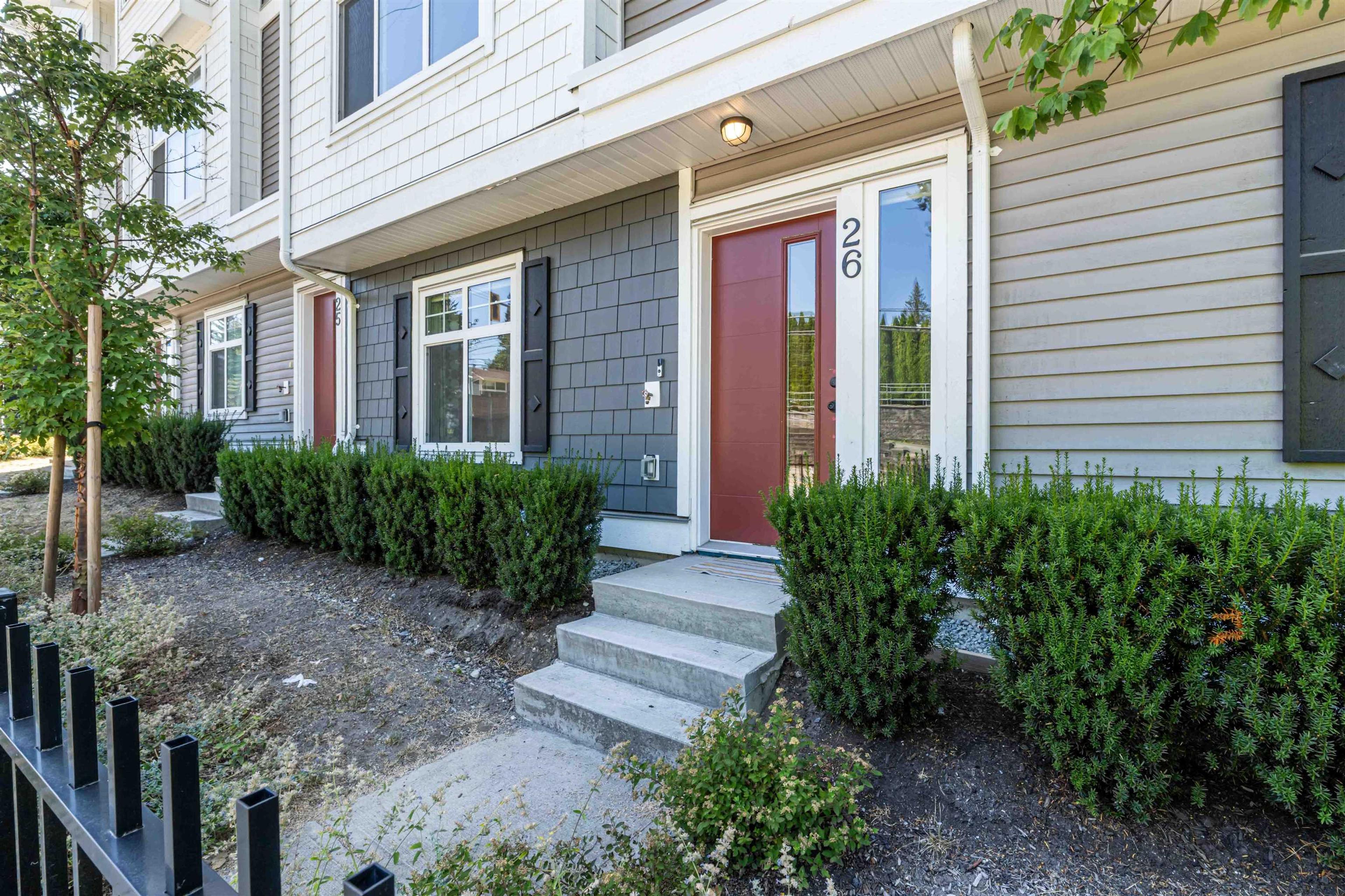 2033 Mckenzie Road, Abbotsford - Exteriors - Photo 2