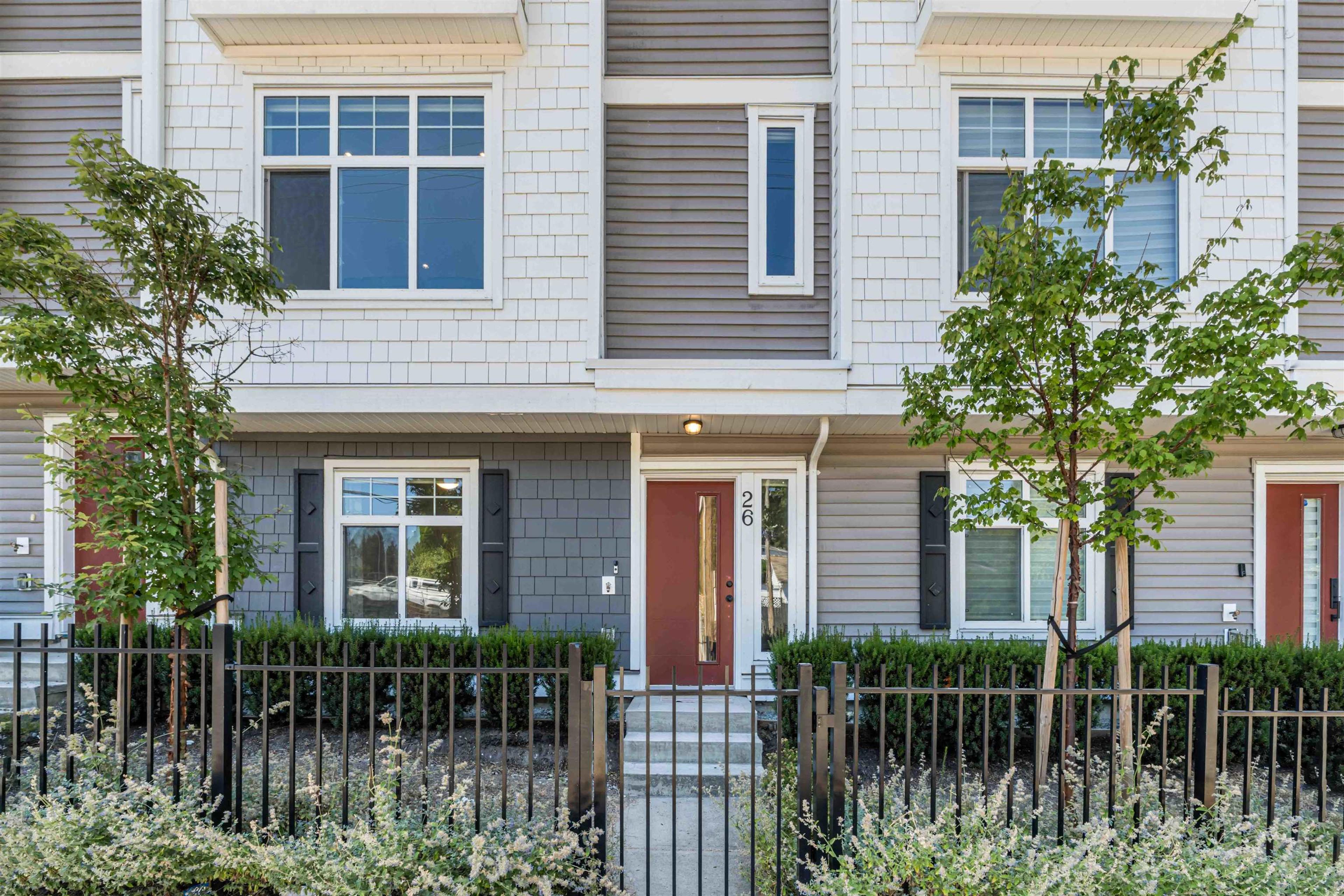 2033 Mckenzie Road, Abbotsford - Exteriors - Photo 7