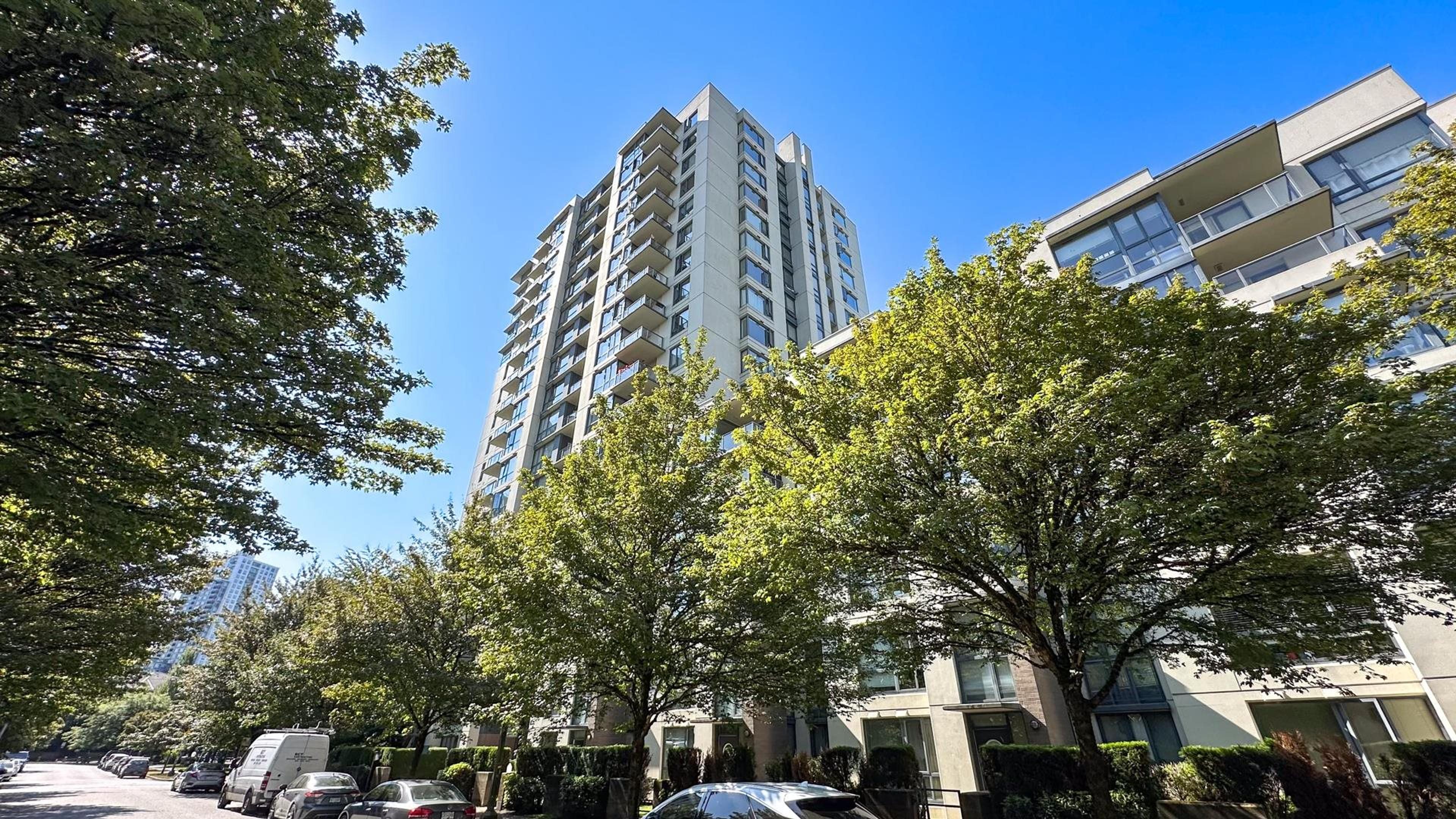 3588 Crowley Drive, Vancouver - Exteriors - Full Complex View - Photo 2