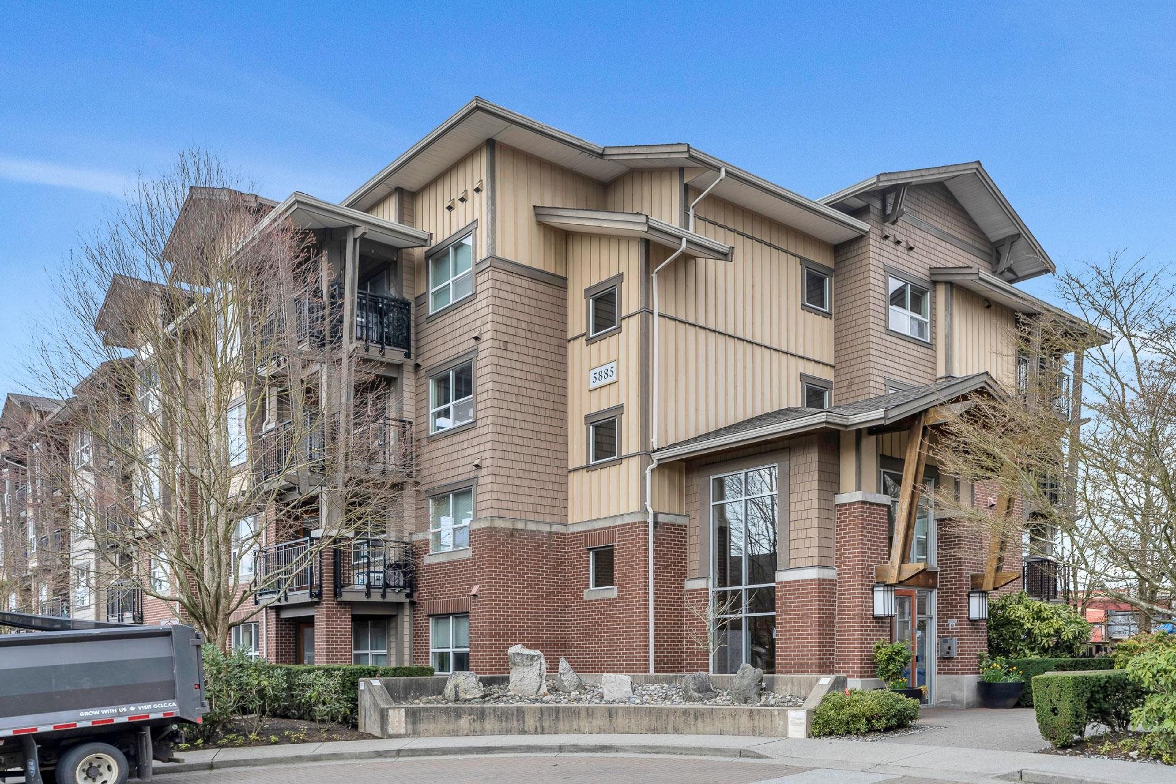 5881 Irmin Street, Burnaby - Exteriors - Photo 5