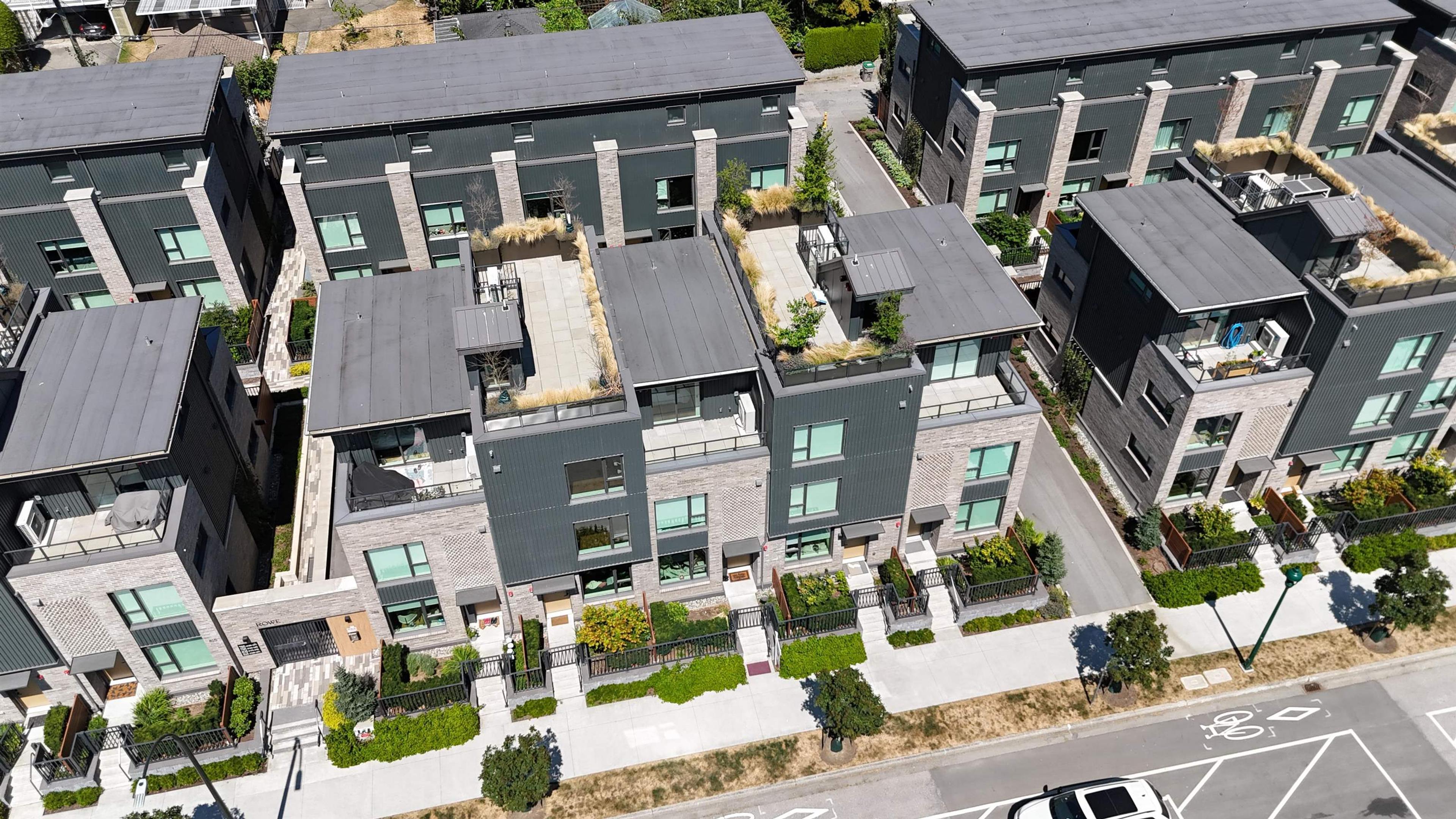 755 W 49th Avenue, Vancouver - Exteriors - Full Complex View, Drone/Aerial View - Photo 3