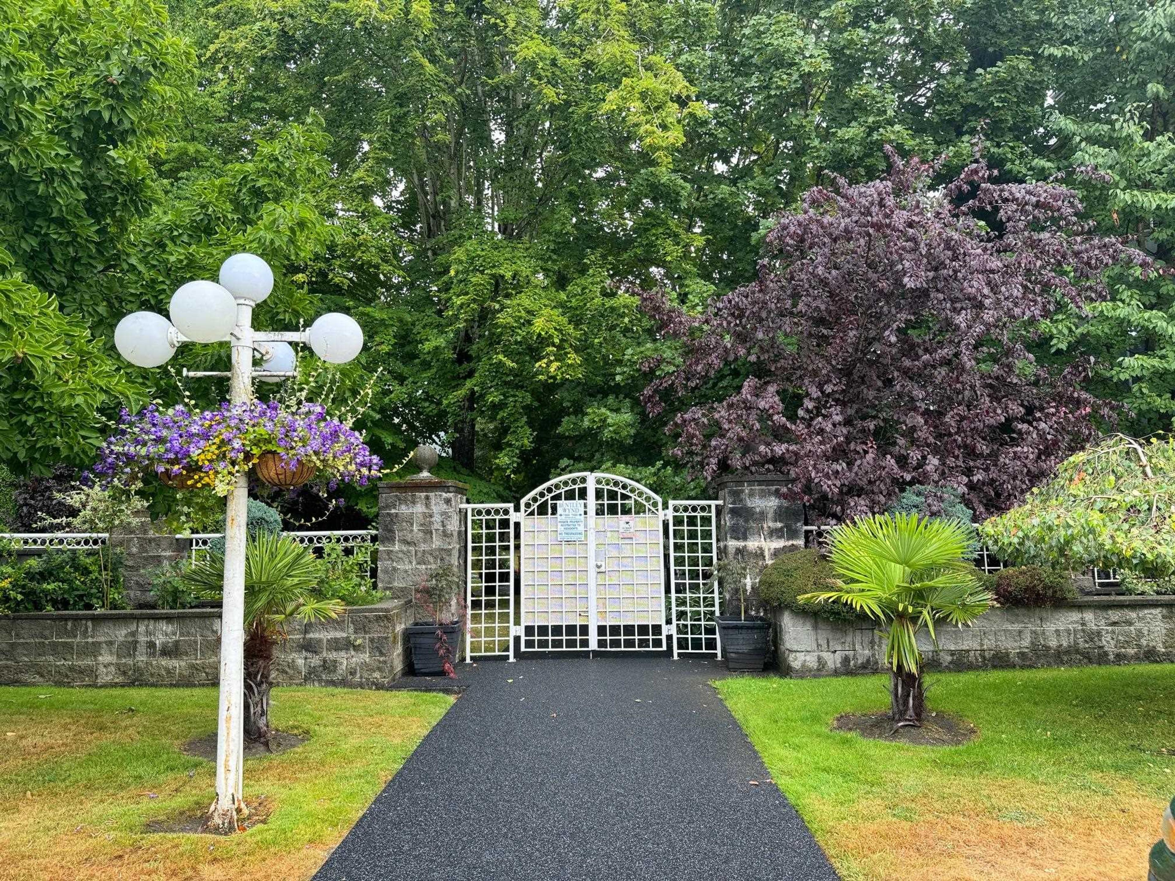 7651 Abercrombie Drive, Richmond - Exteriors - Photo 2