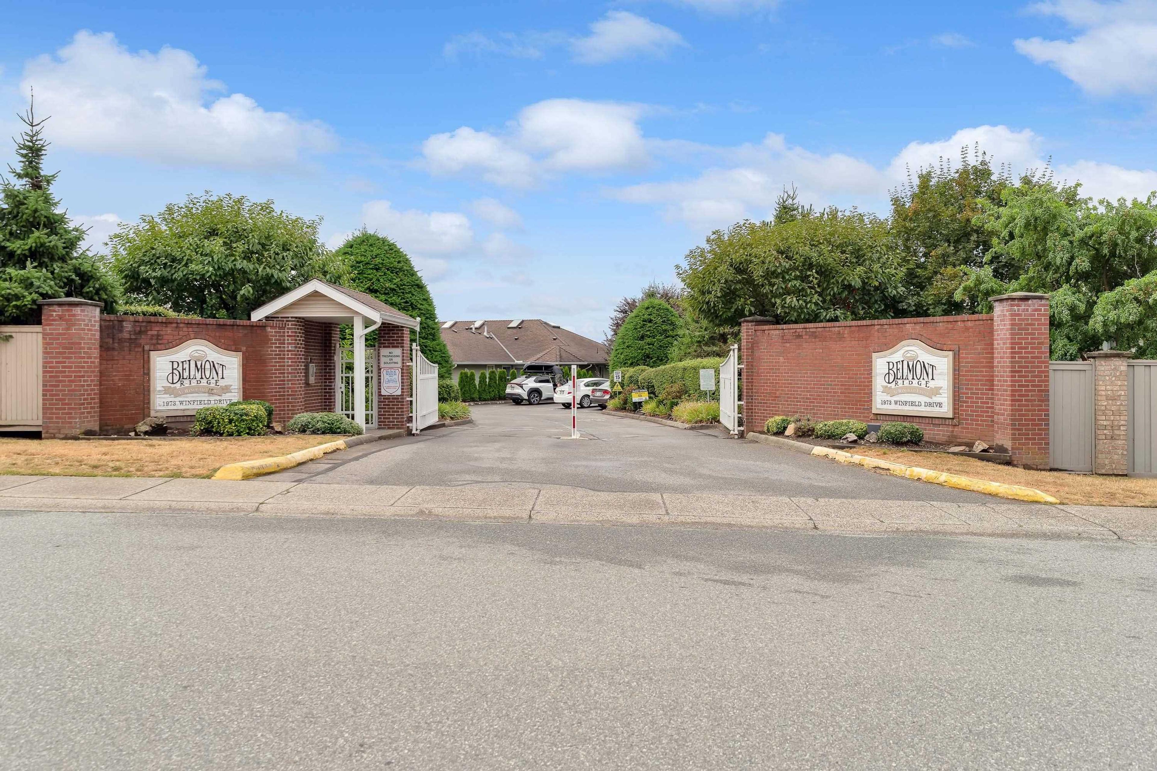 1973 Winfield Drive, Abbotsford - Exteriors - Full Complex View - Photo 5