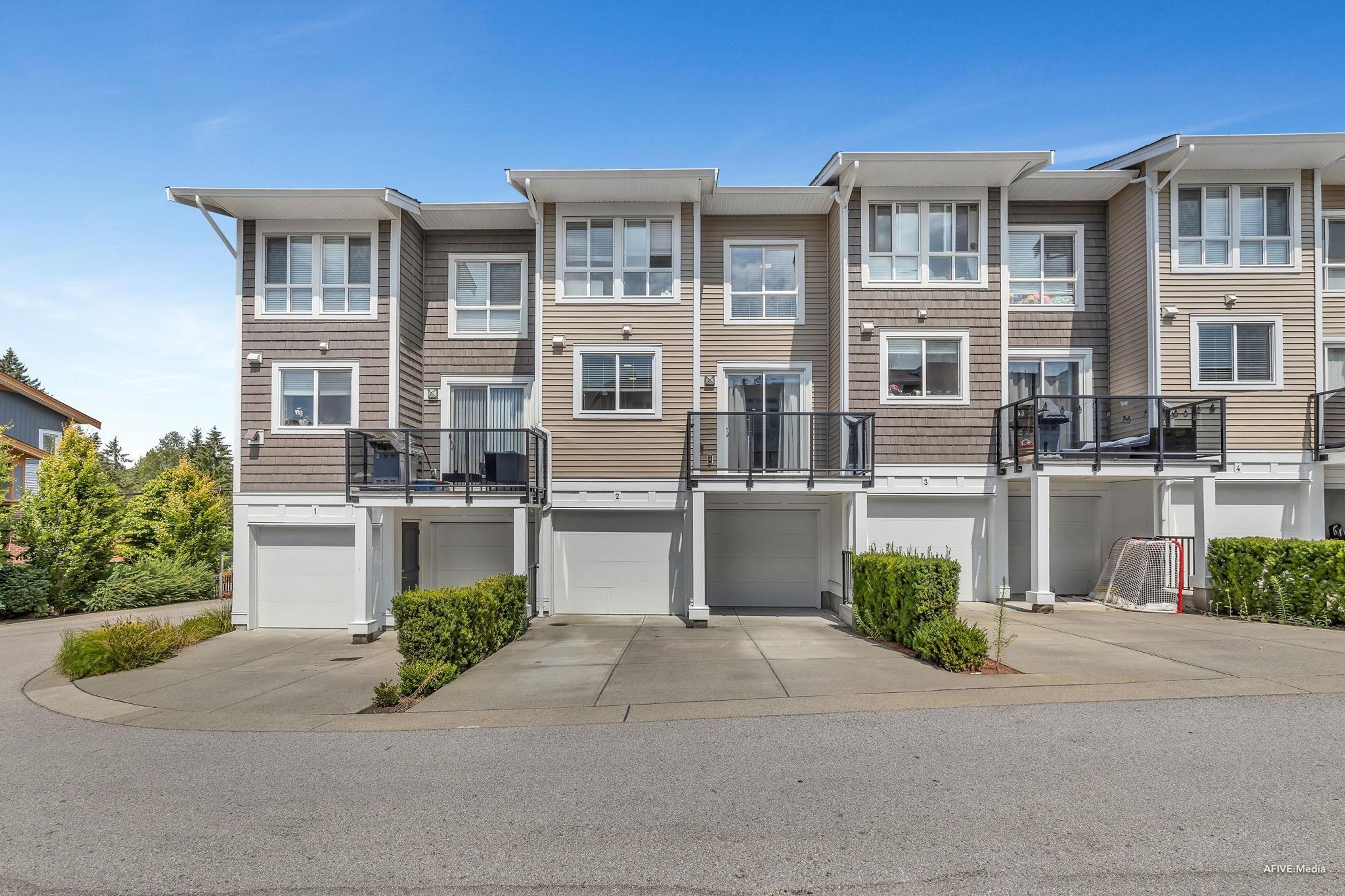 24108 104 Avenue, Maple Ridge - Exteriors - Full Complex View - Photo 6