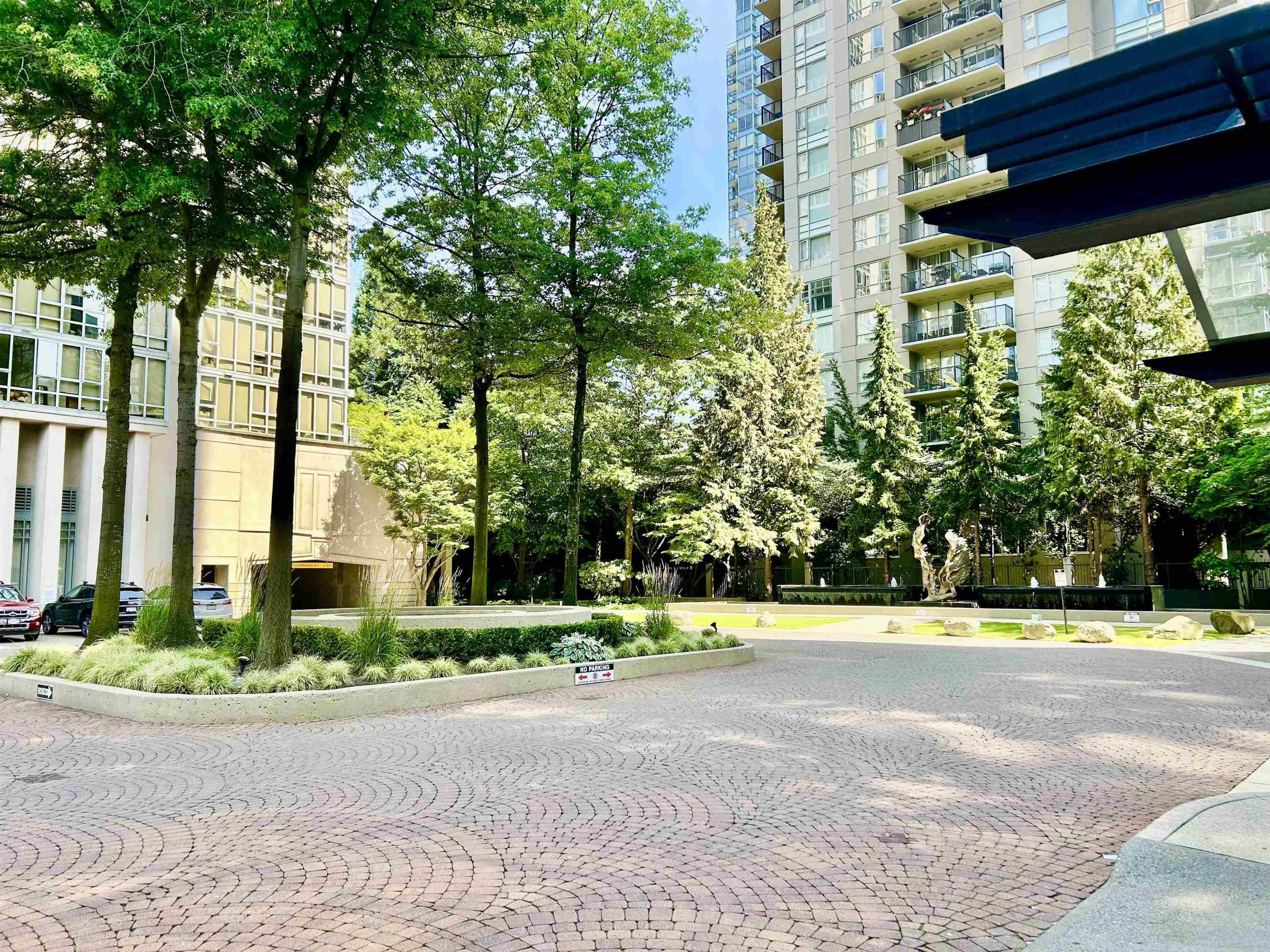 950 Cambie Street, Vancouver - Exteriors - Full Complex View - Photo 2