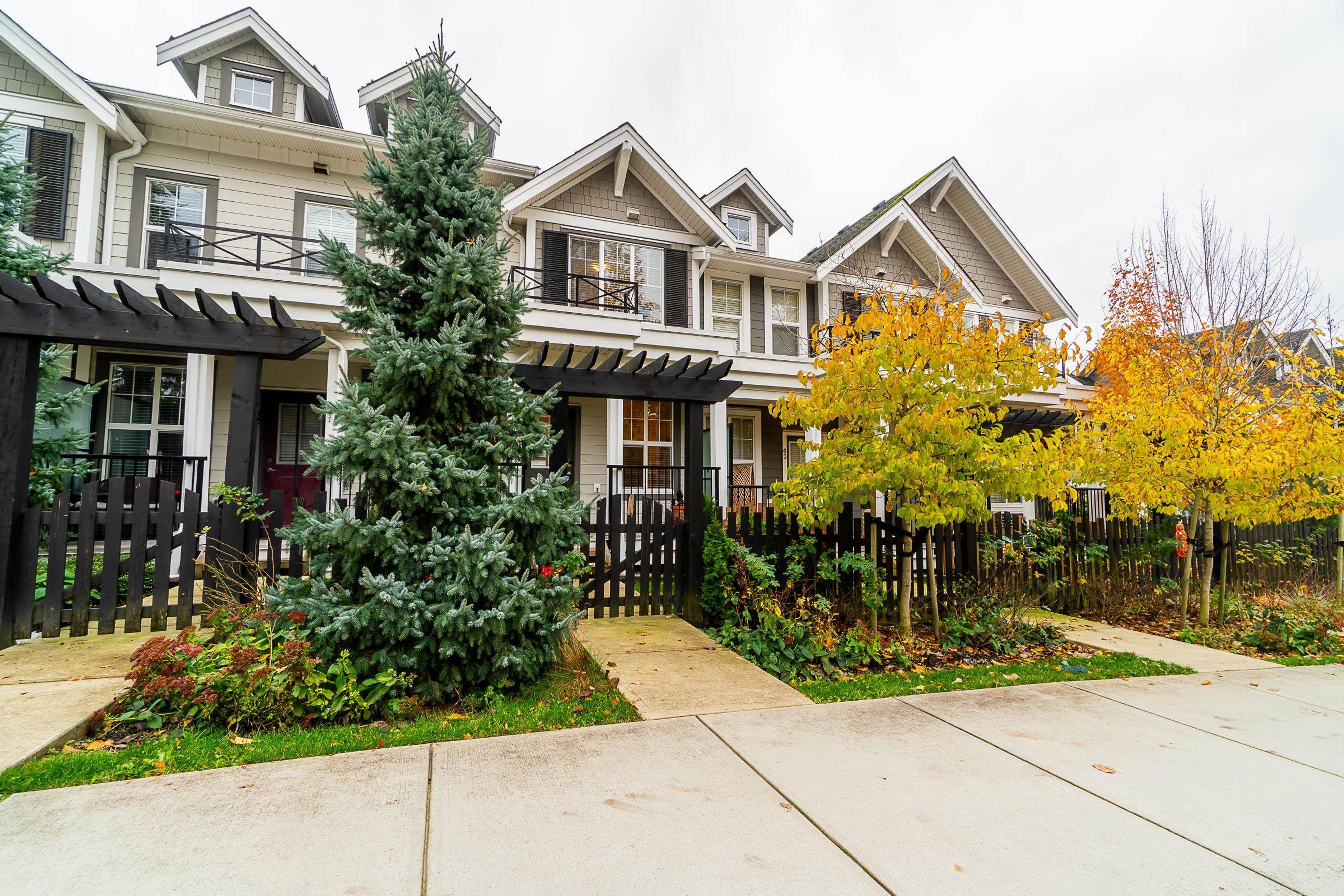 7169 208a Street, Langley - Exteriors - Full Complex View - Photo 3