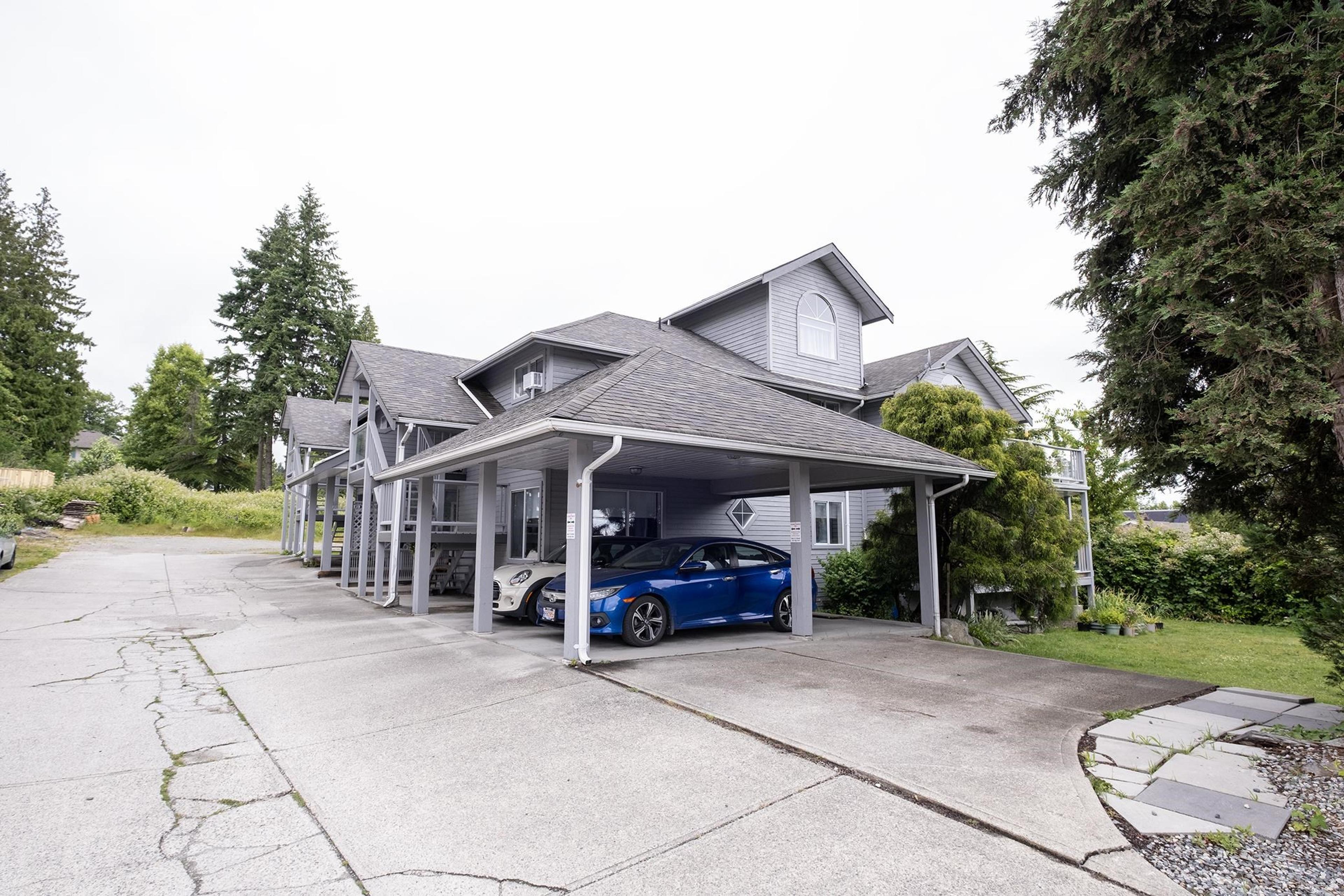 756 Gibsons Way, Gibsons - Exteriors - Full Complex View - Photo 3