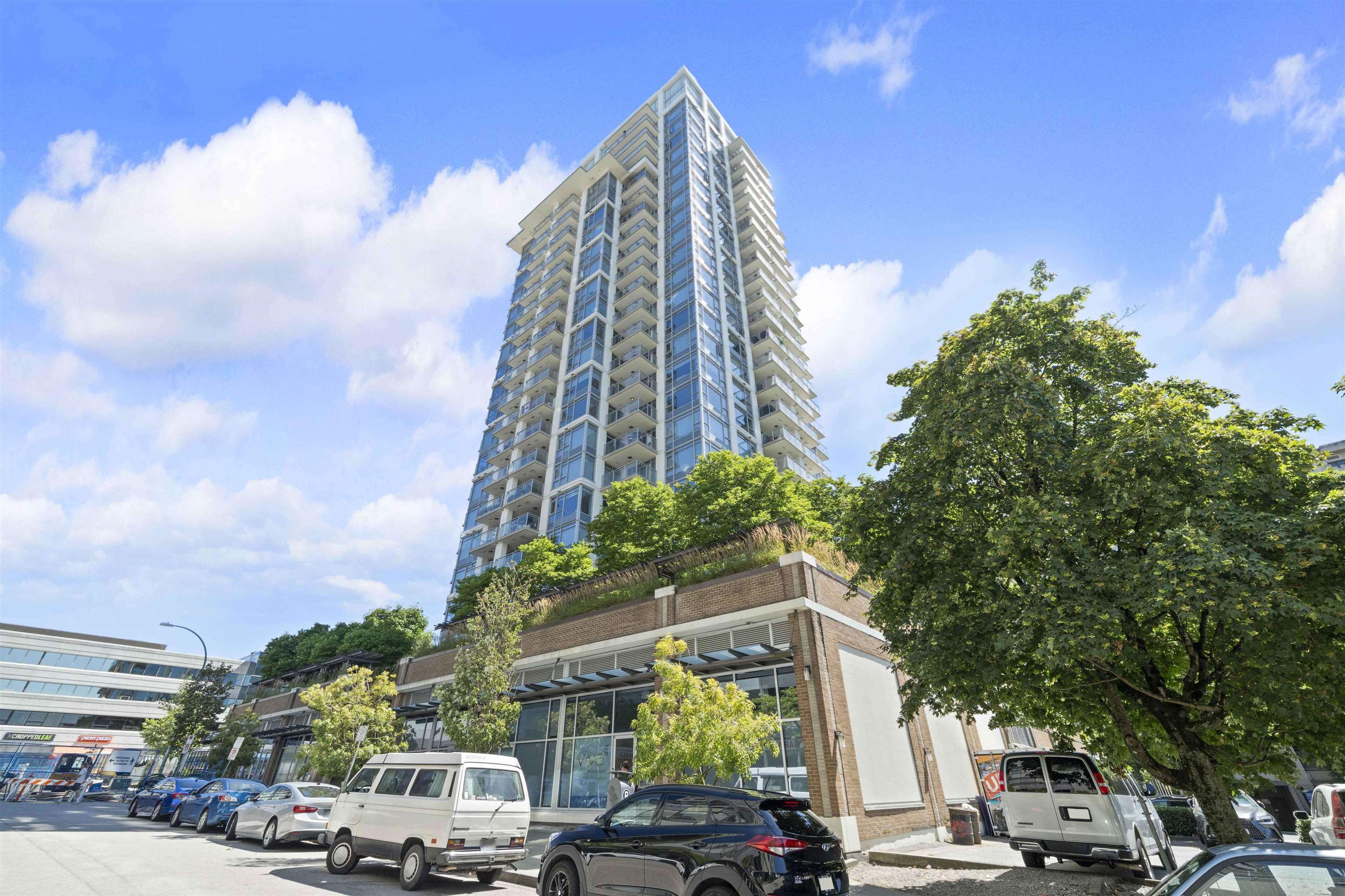 608 Belmont Street, New Westminster - Exteriors - Photo 1