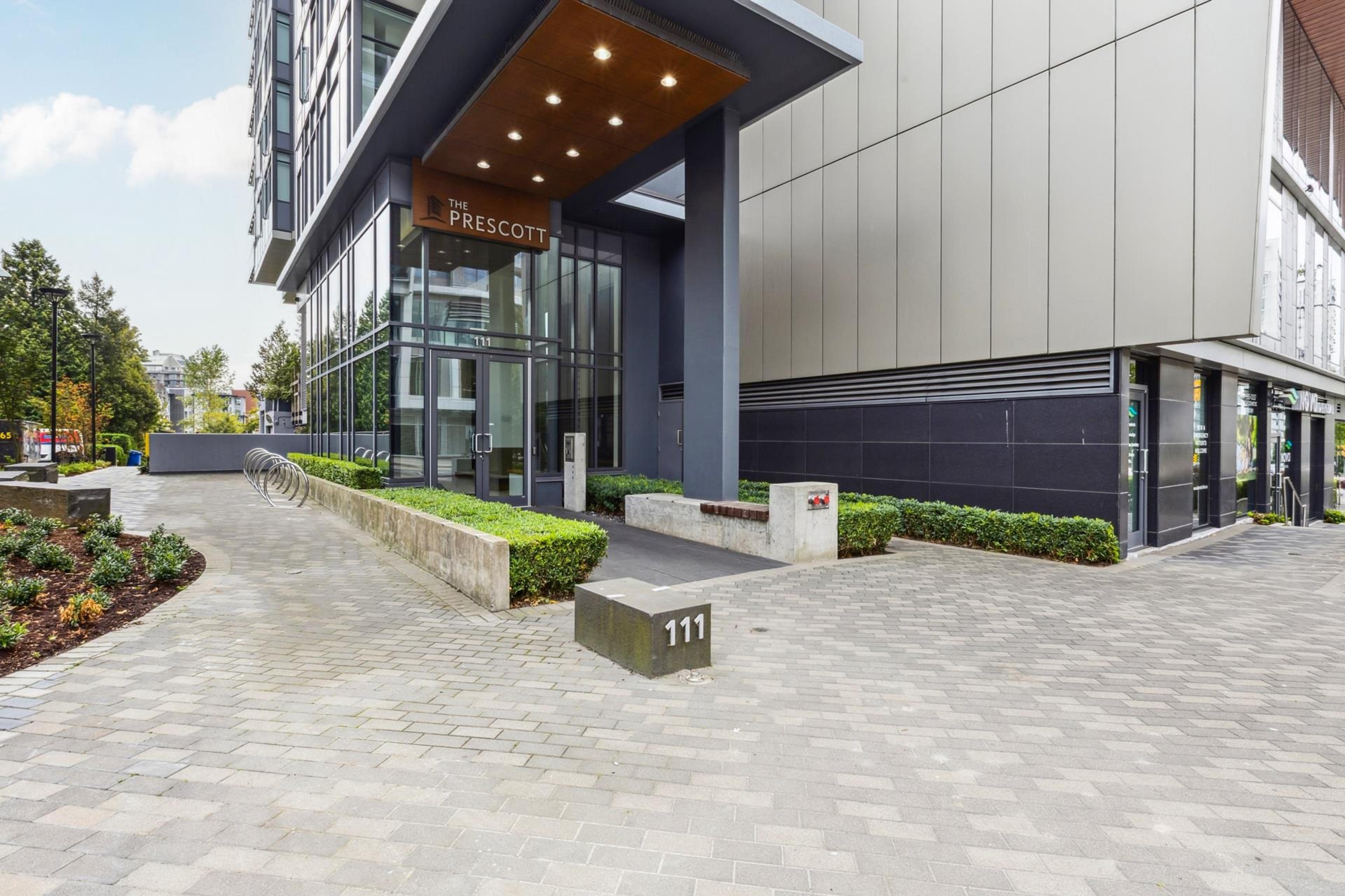 111 E 13th Street, North Vancouver - Exteriors - Photo 3