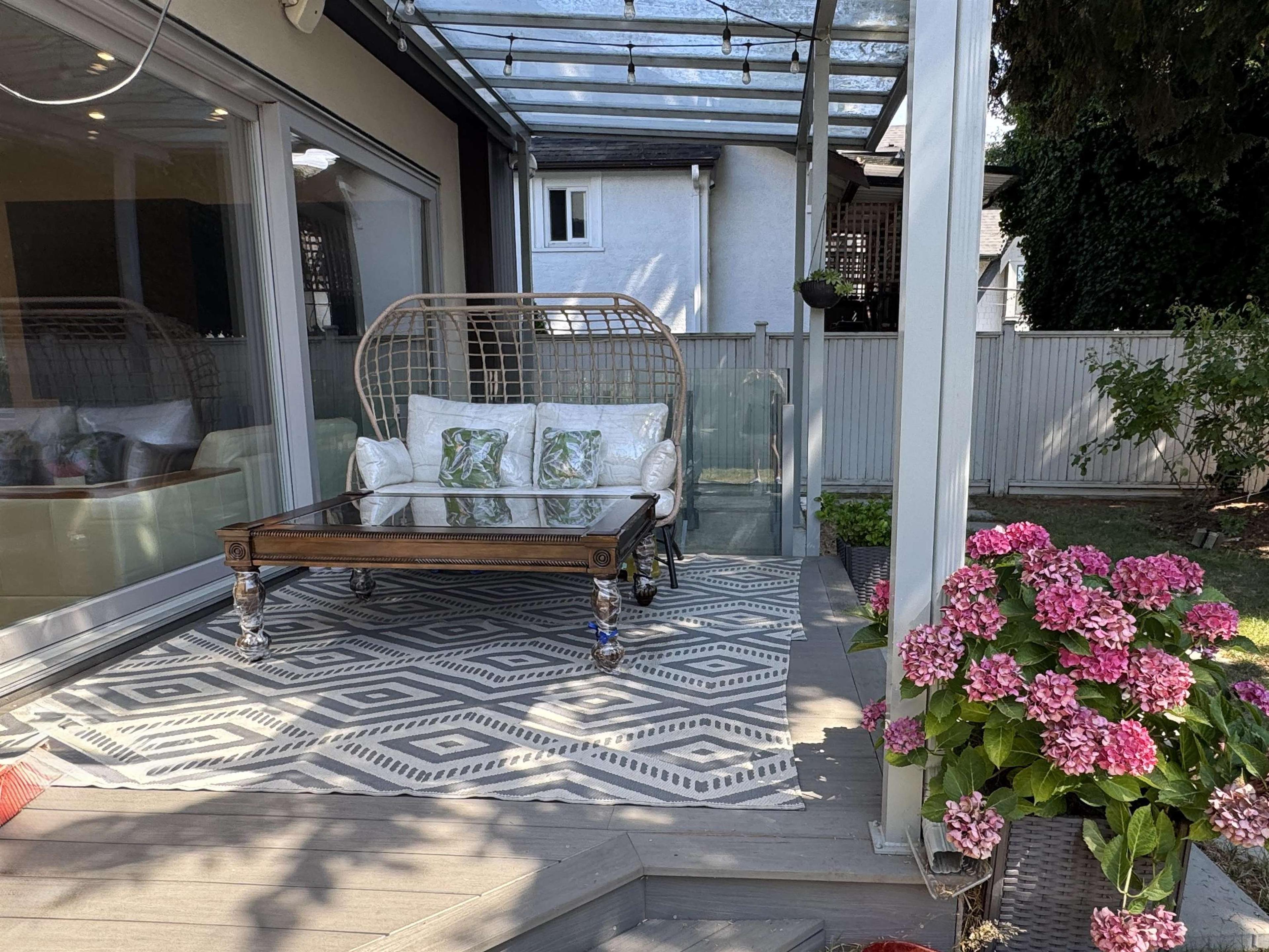 1076 PARK DRIVE - 22