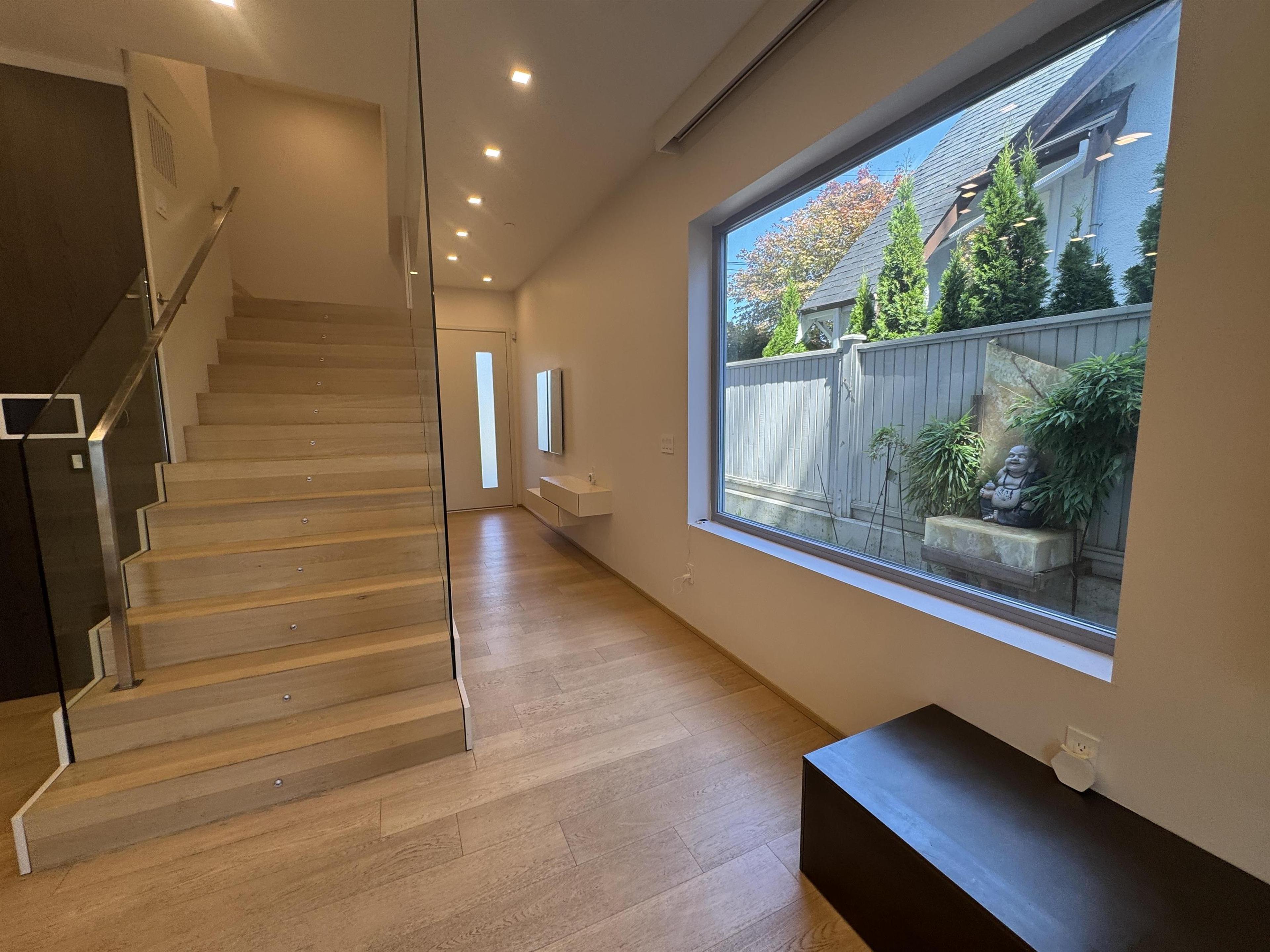 1076 PARK DRIVE - 10