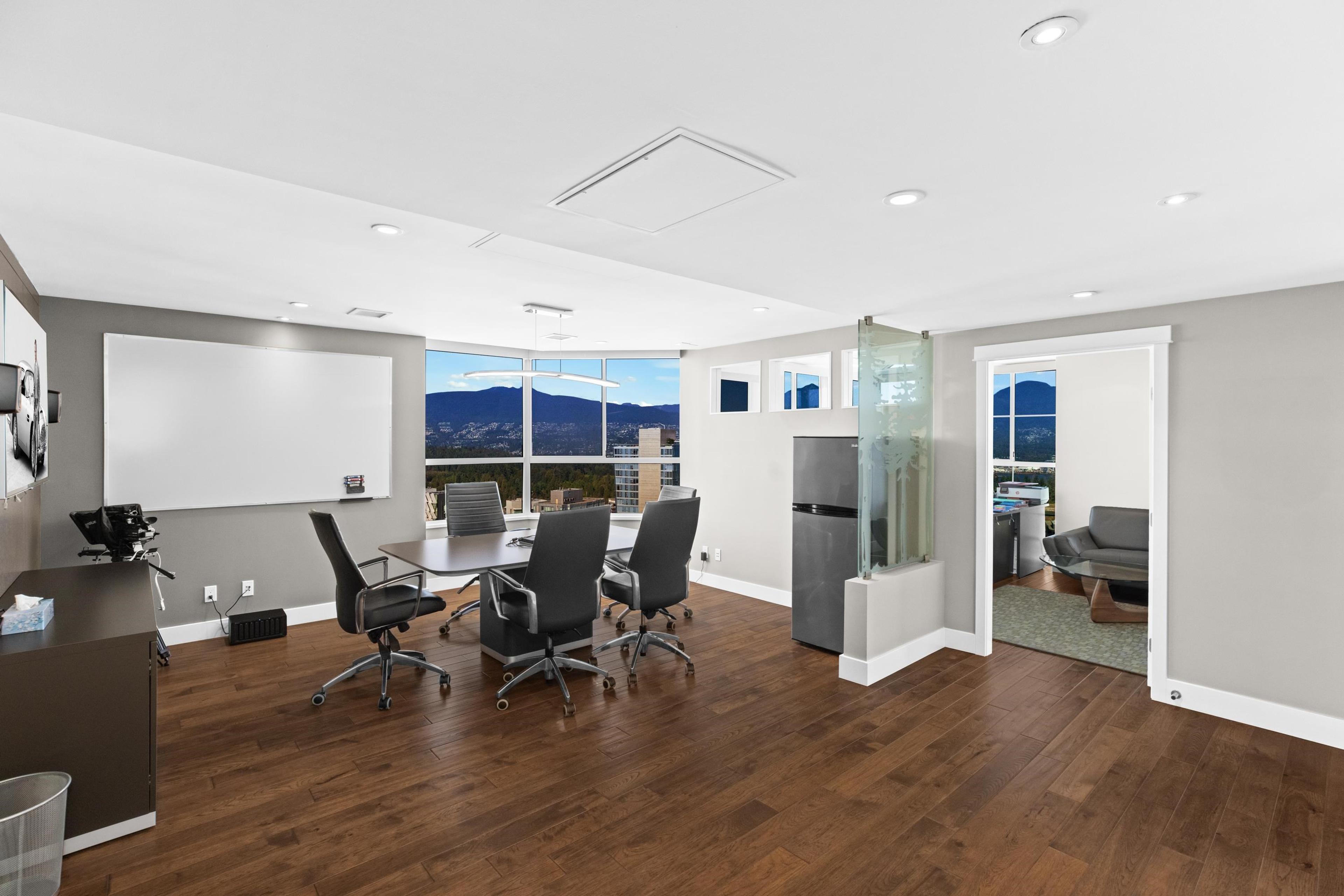 717 Jervis Street, Vancouver - Indoor Amenities - Social lounges / Party rooms - Photo 1