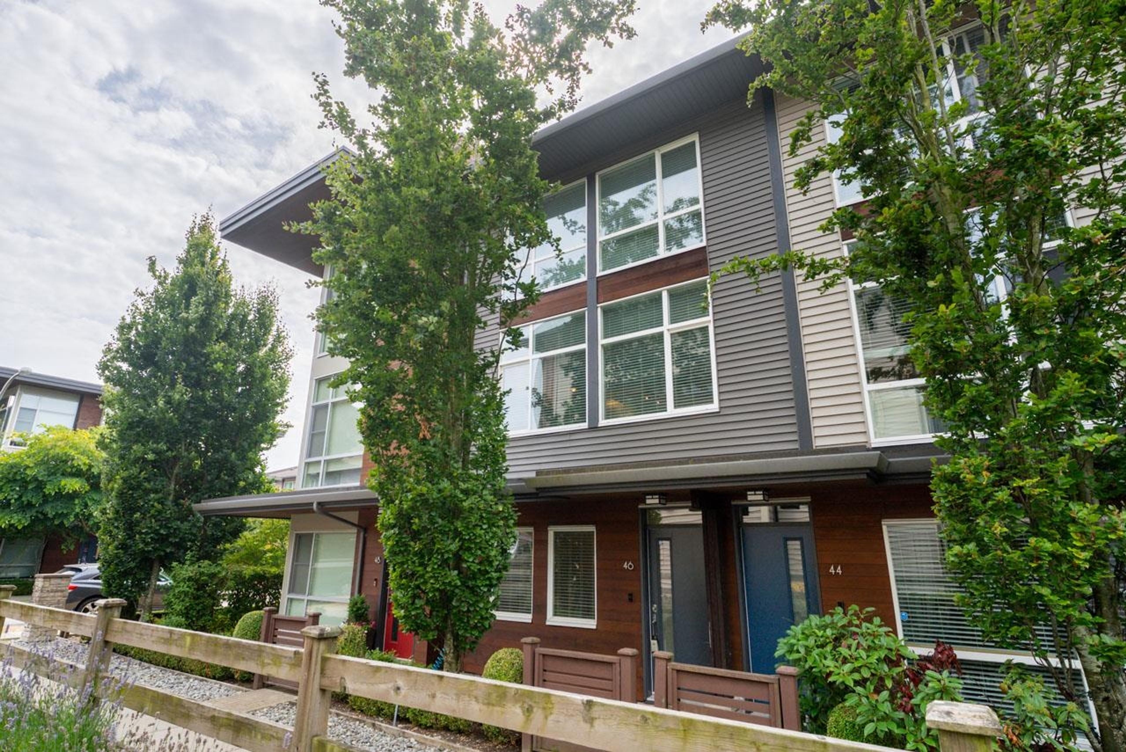 16223 23a Avenue, Surrey - Exteriors - Full Complex View - Photo 7