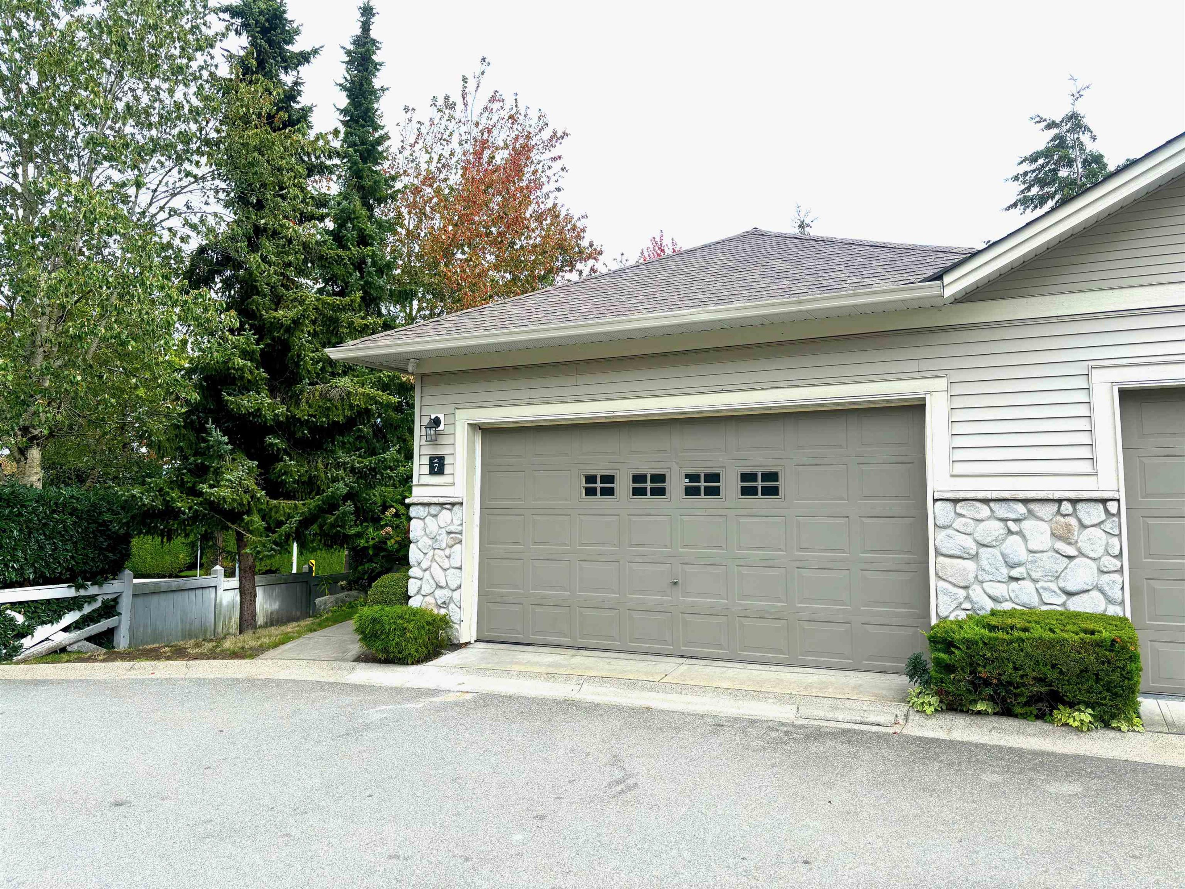 16888 80 Avenue, Surrey - Exteriors - Photo 1