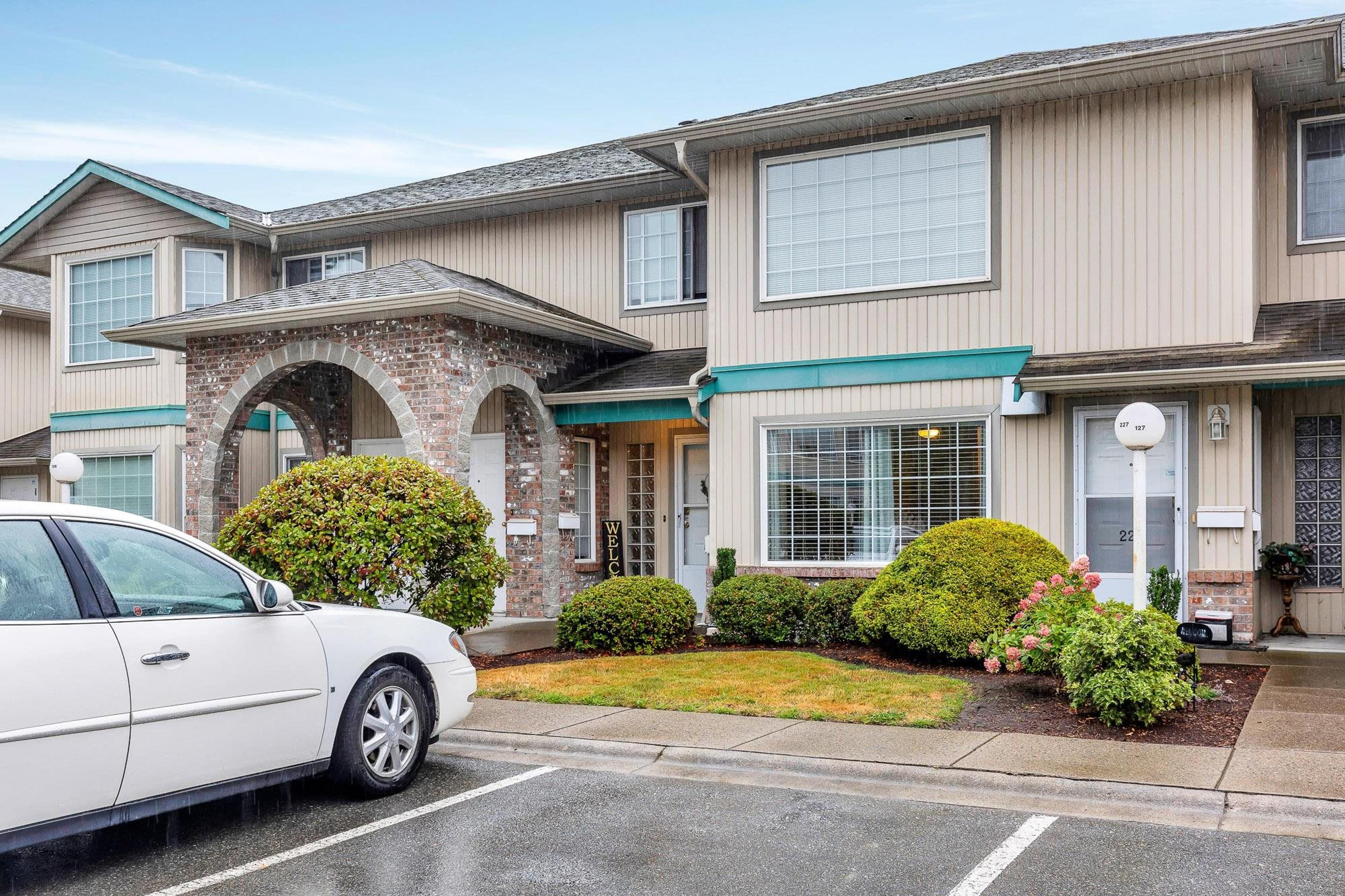 9855 Quarry Road, Chilliwack - Exteriors - Photo 2