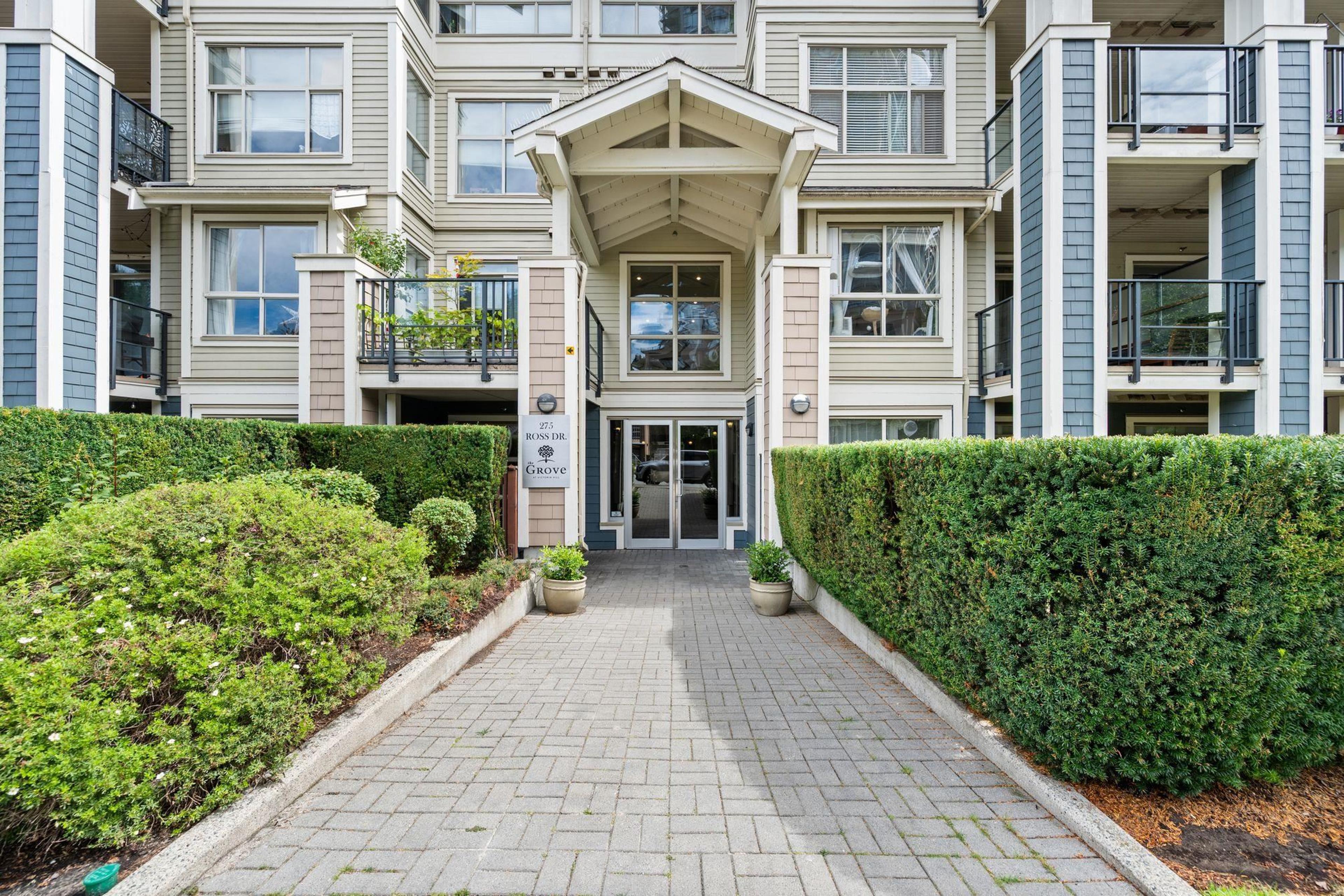 275 Ross Drive, New Westminster - Exteriors - Photo 4