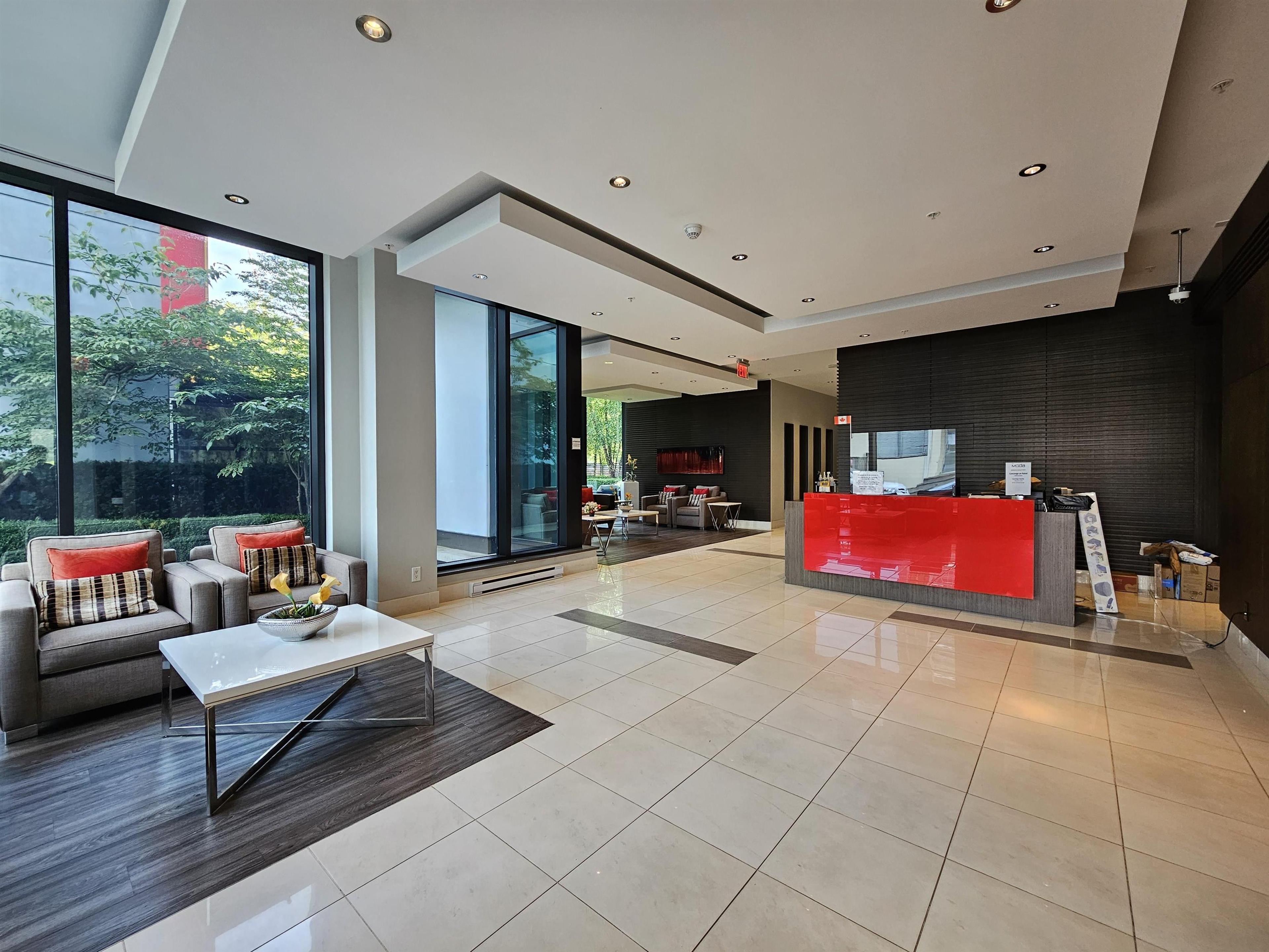 6658 Dow Avenue, Burnaby - Common Areas - Lobbies / Hallways / Foyers - Photo 1