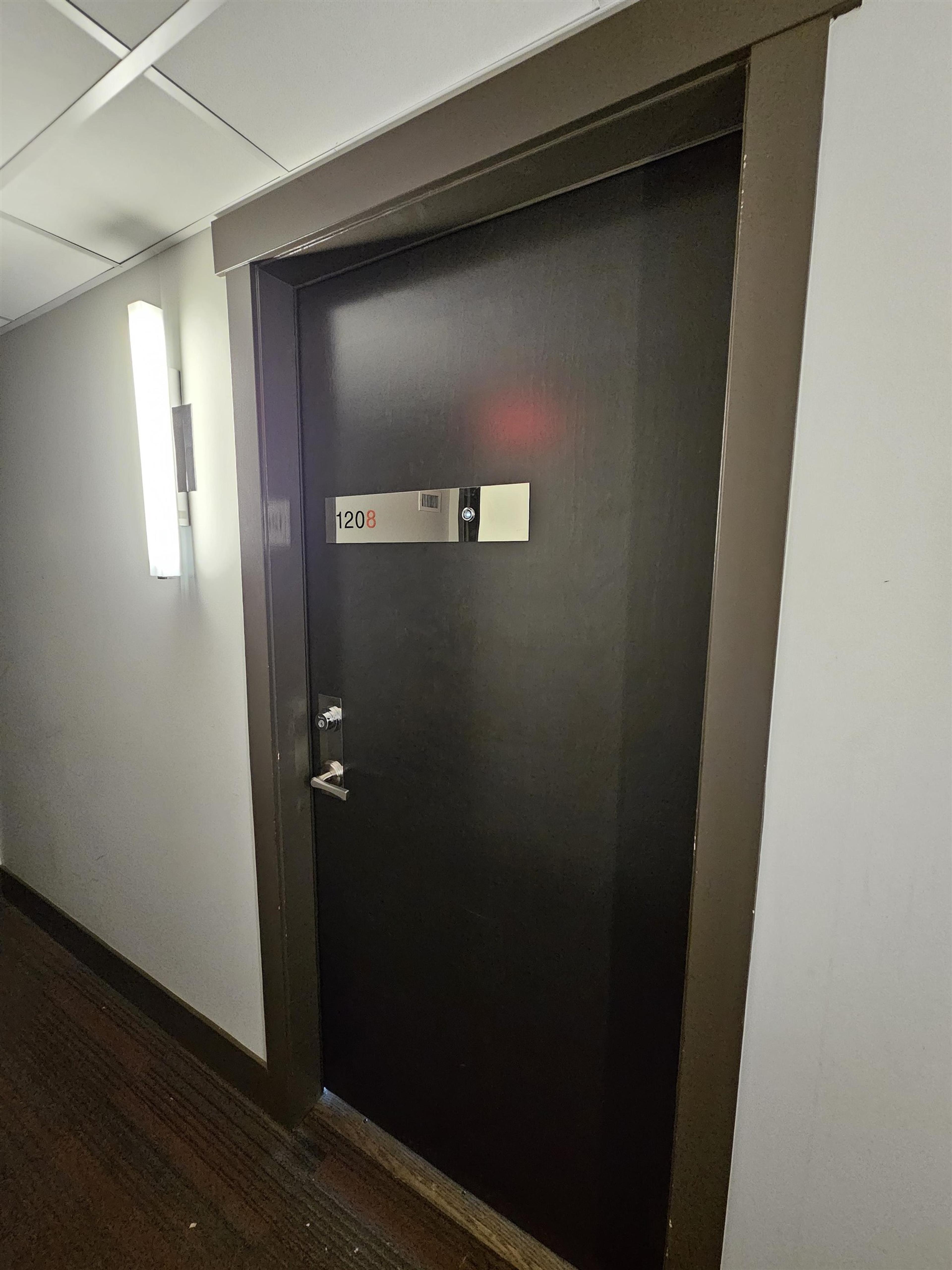 6658 Dow Avenue, Burnaby - Common Areas - Unit Door - Photo 2