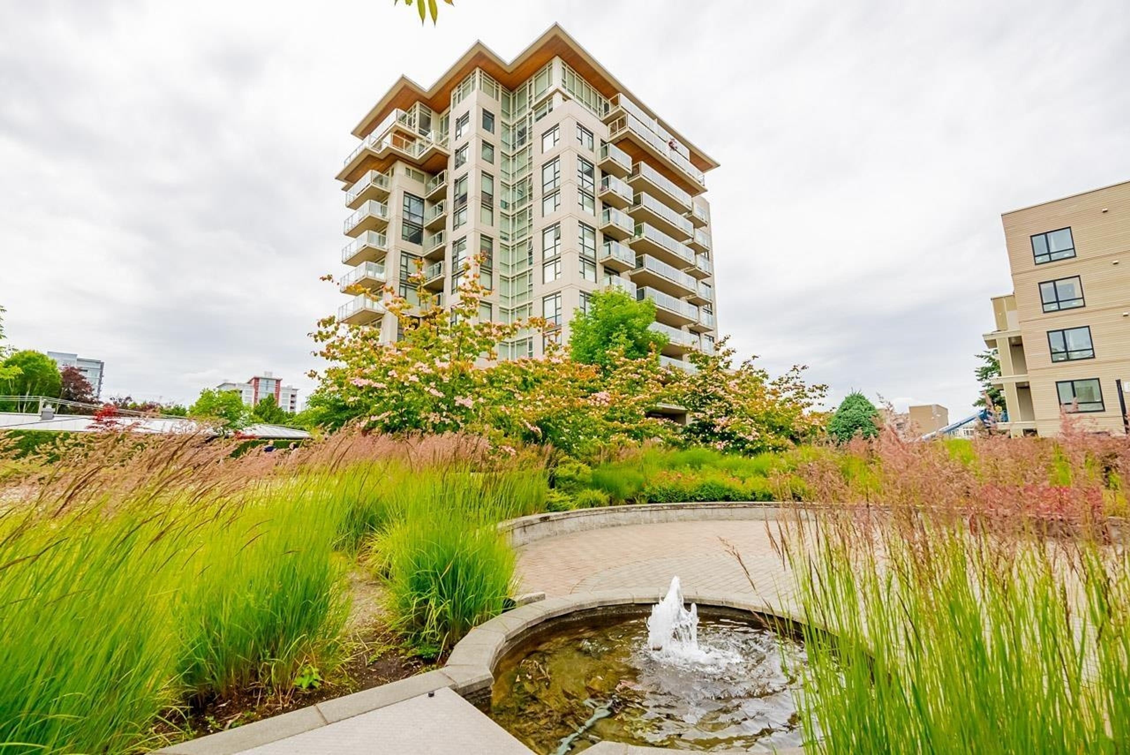 8333 Anderson Road, Richmond - Exteriors - Full Complex View - Photo 4