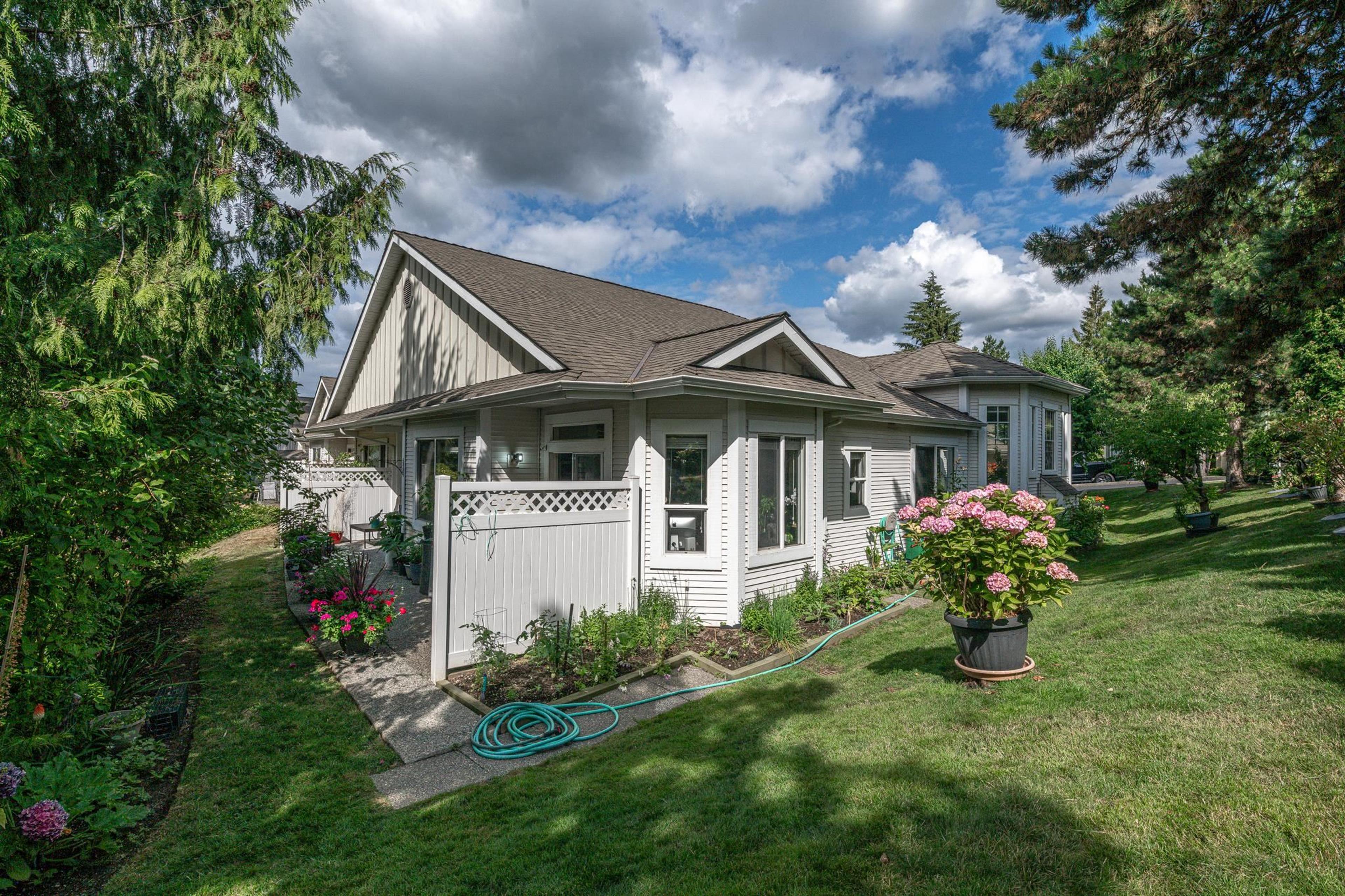 20655 88 Avenue, Langley - Exteriors - Photo 4