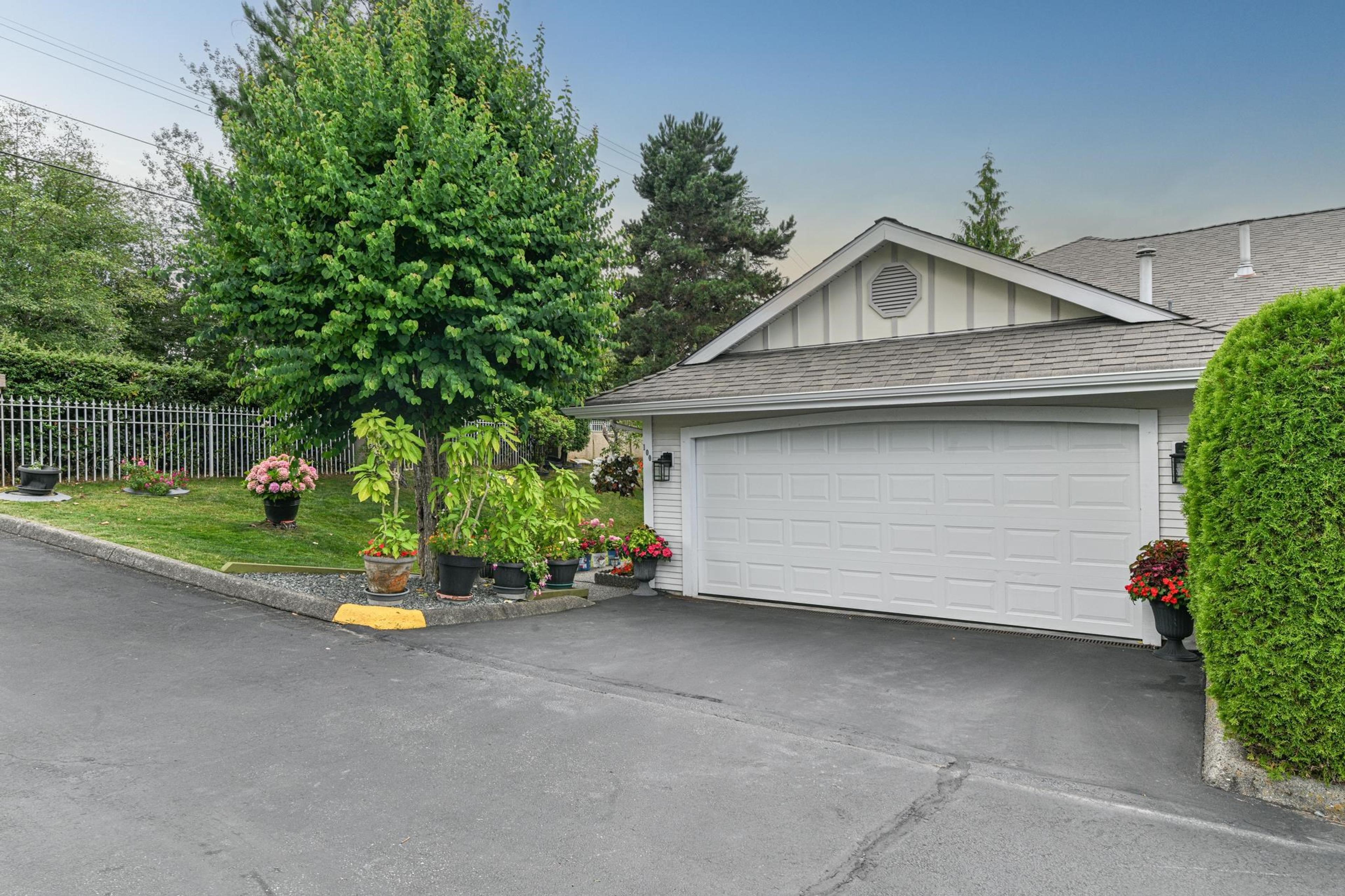 20655 88 Avenue, Langley - Exteriors - Photo 5