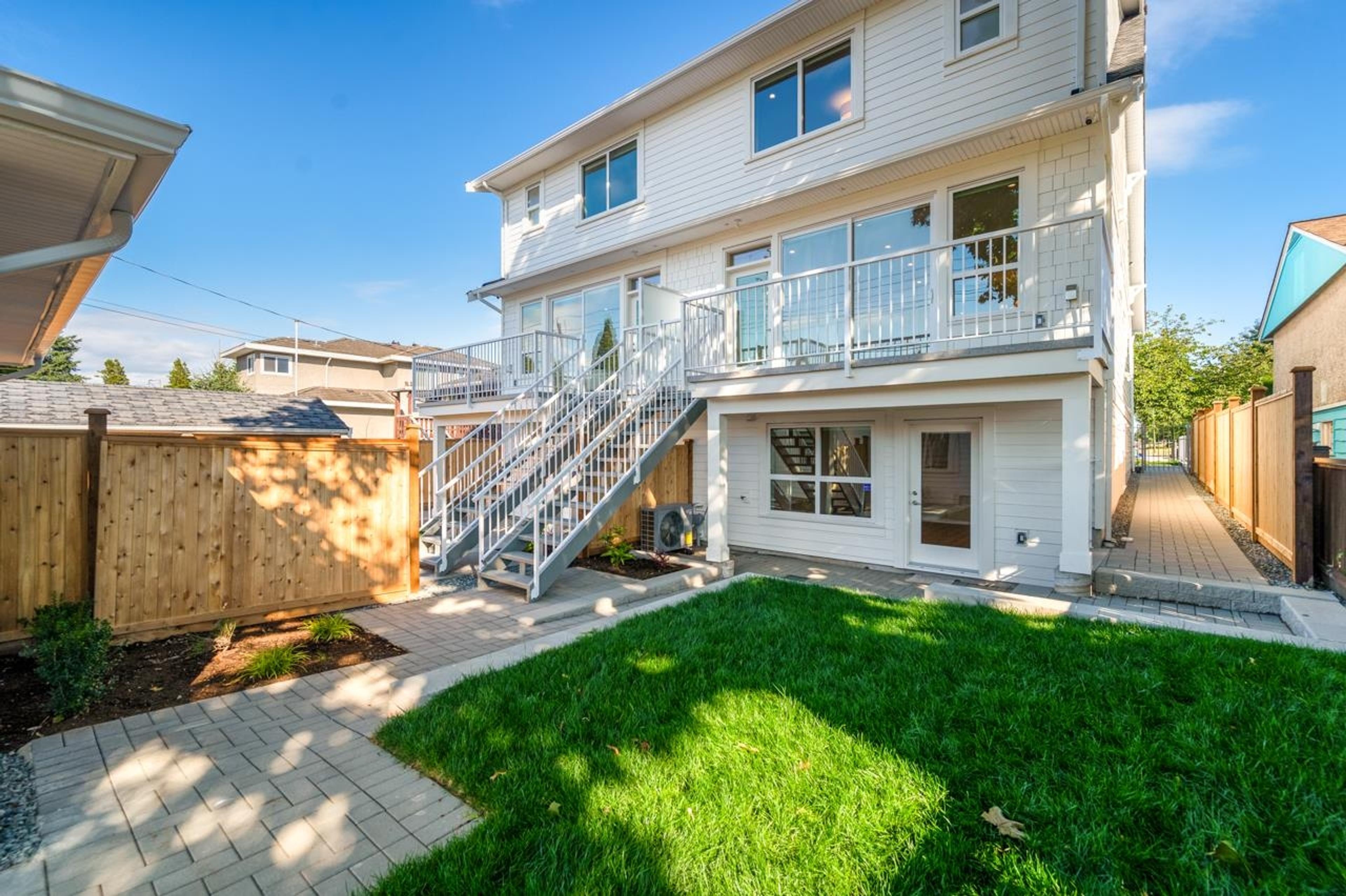 7381 Imperial Street, Burnaby - Exteriors - Photo 4