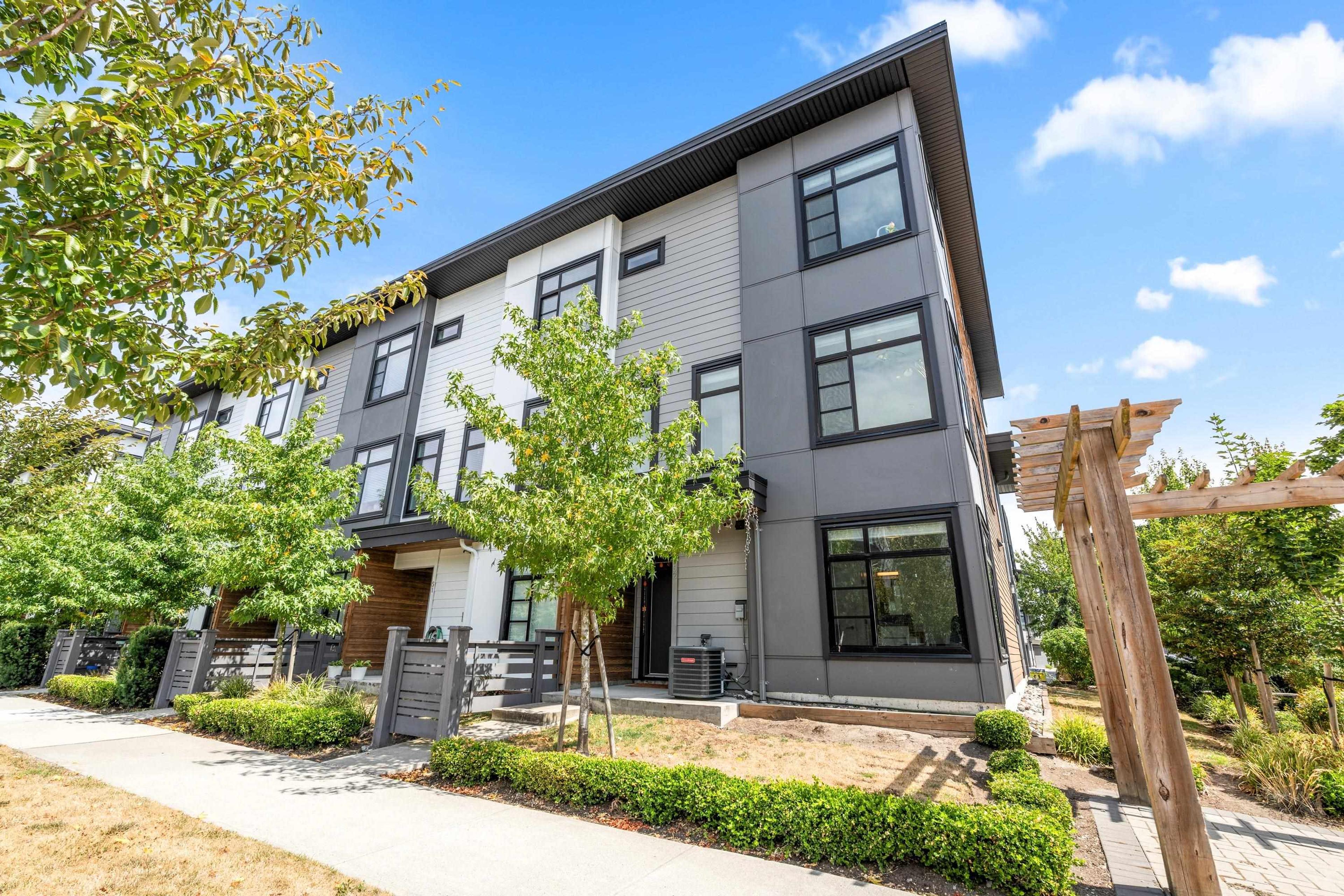 7127 193a Street, Surrey - Exteriors - Full Complex View - Photo 2