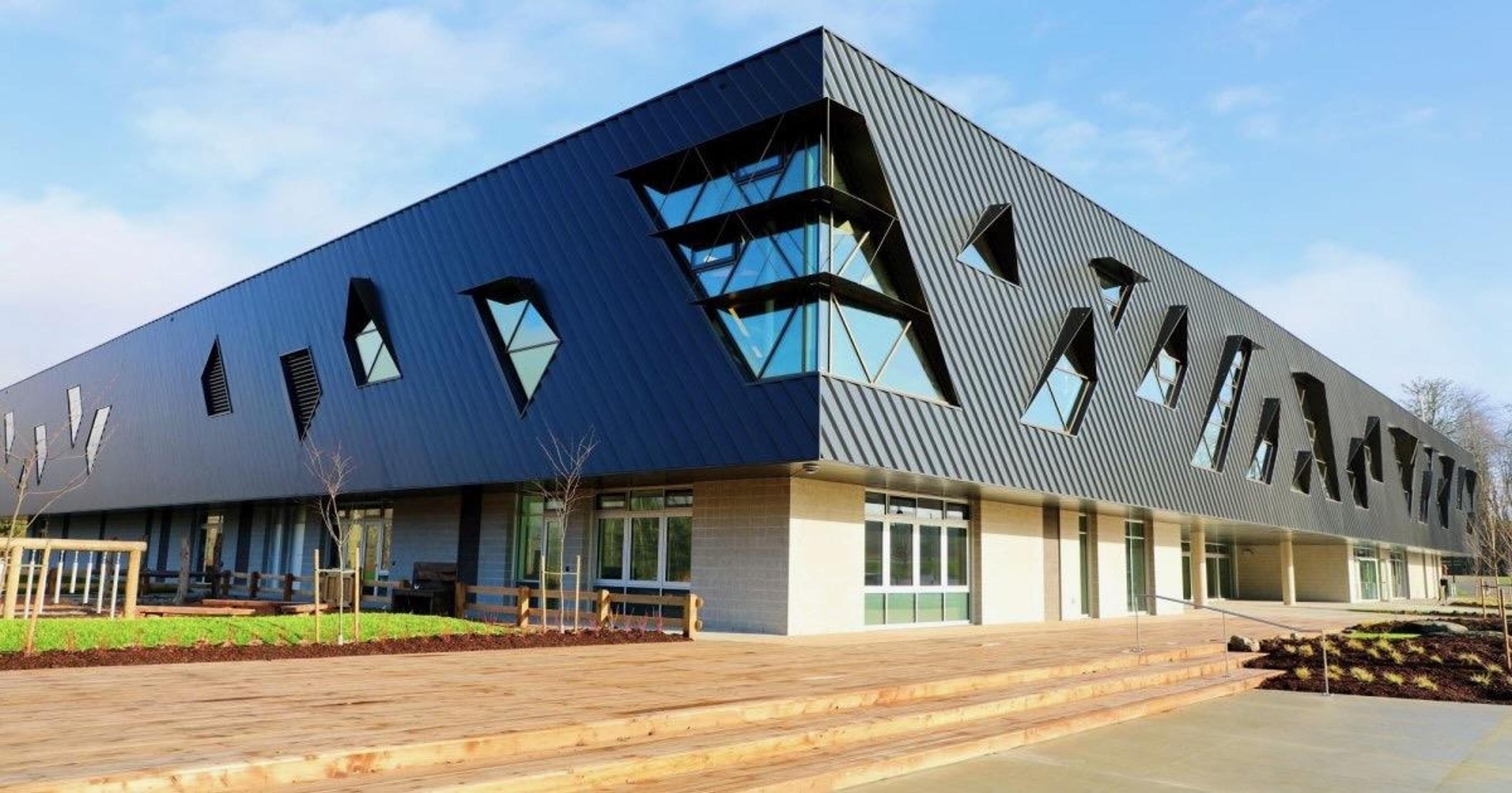 18855 72 Avenue, Surrey - Exteriors - Photo 5