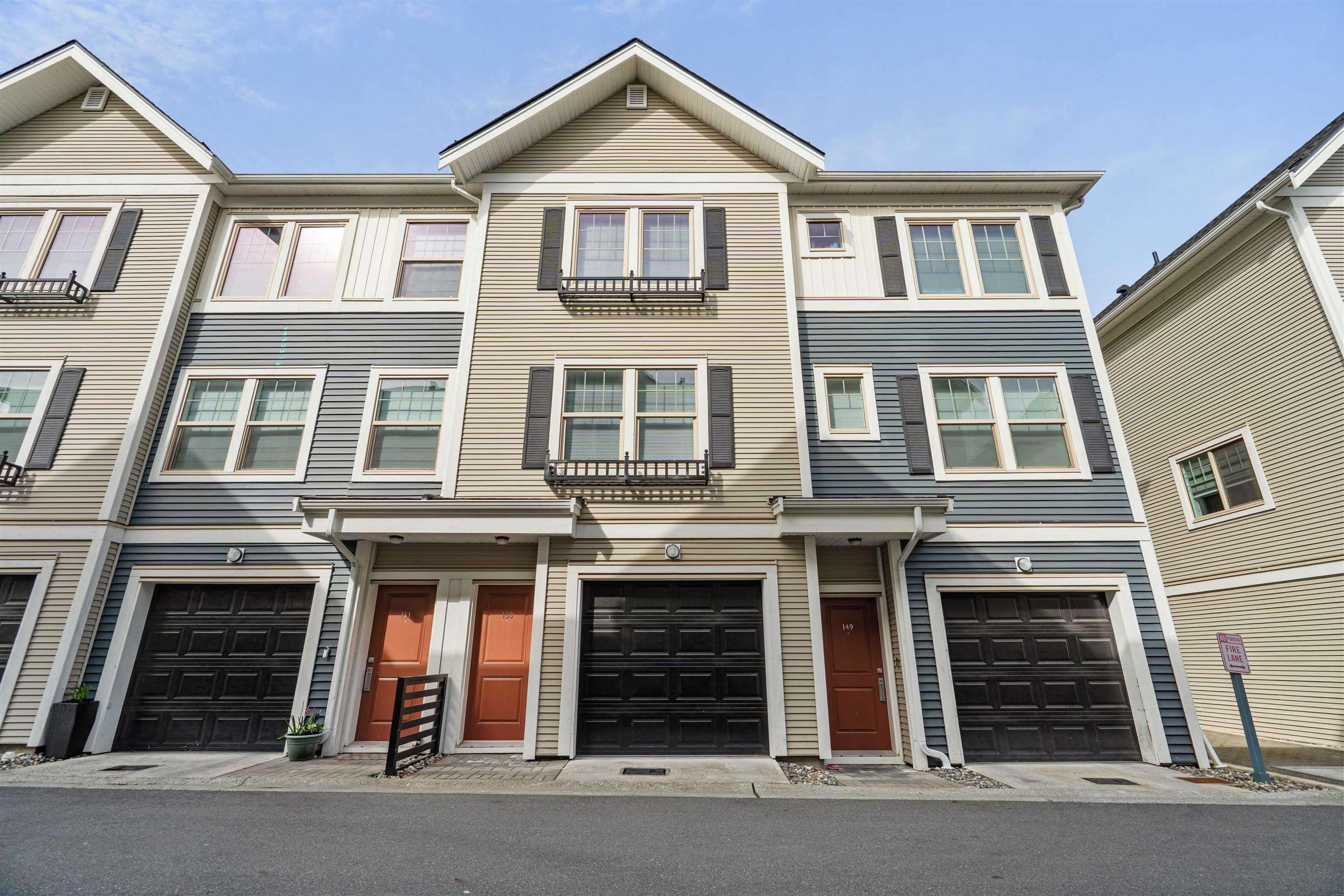 32633 Simon Avenue, Abbotsford - Exteriors - Full Complex View - Photo 1