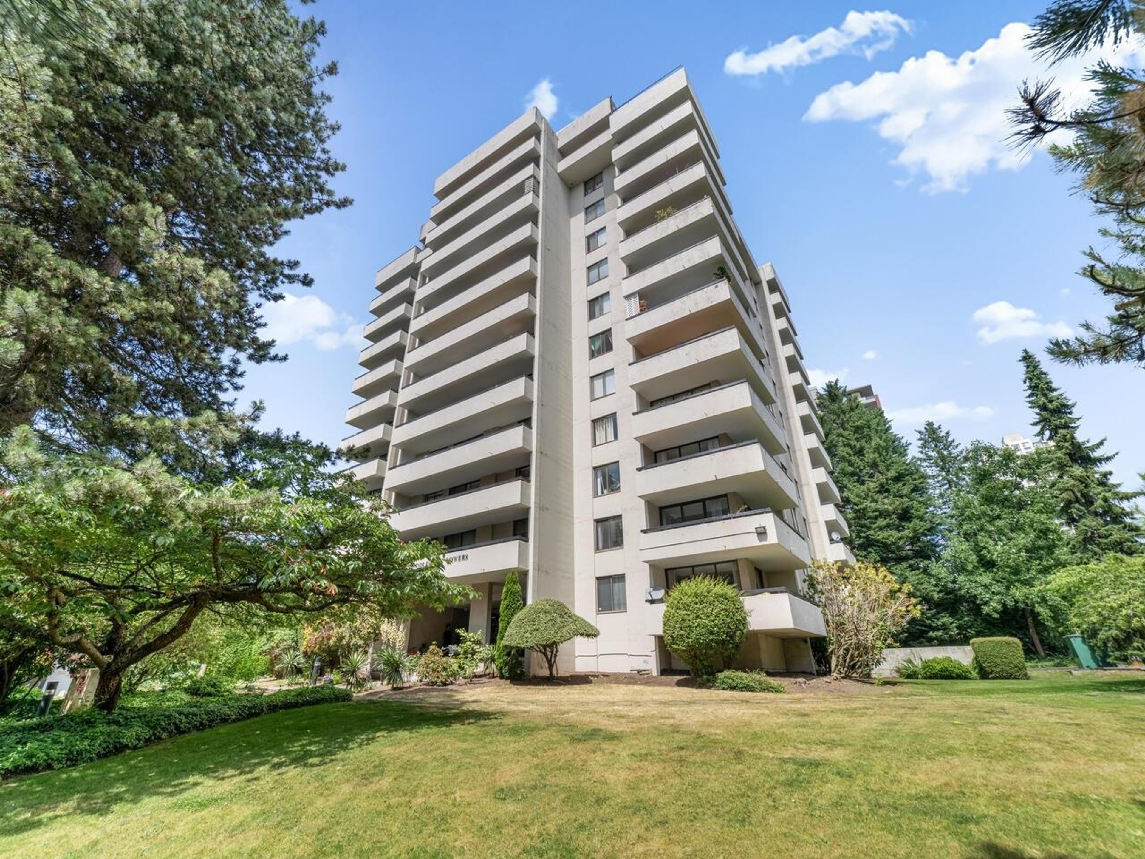 7171 Beresford Street, Burnaby - Exteriors - Photo 1